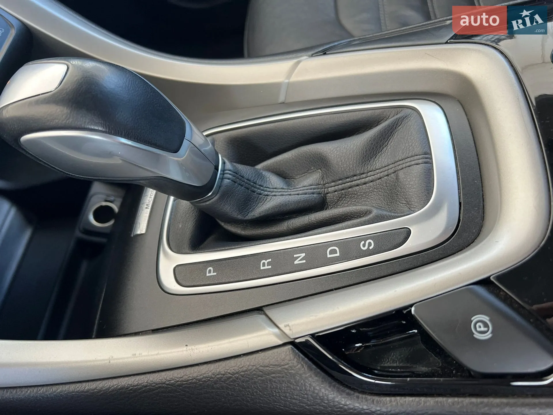 2013 Ford Fusion - мініатюра 16