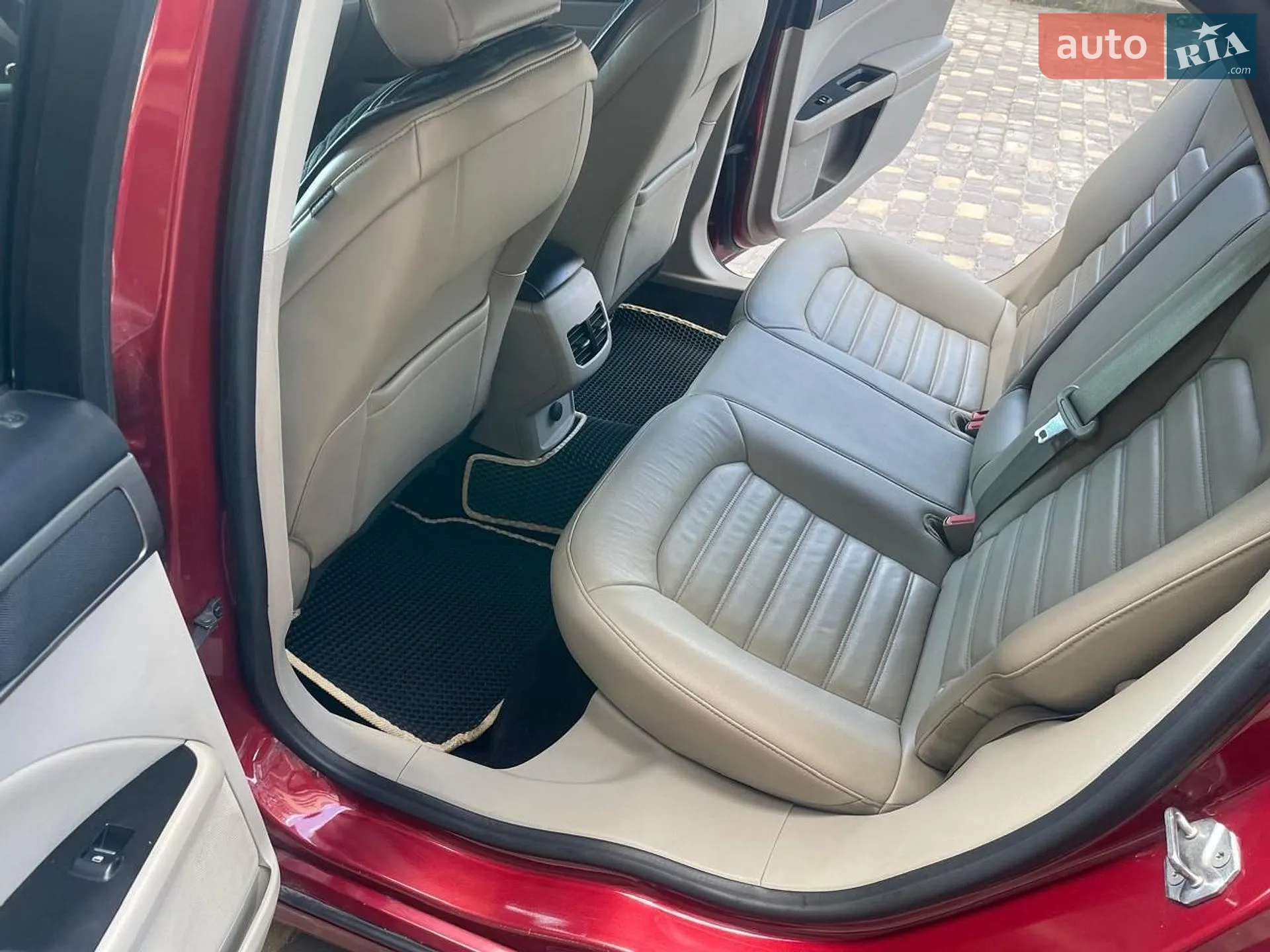 2016 Ford Fusion - мініатюра 19
