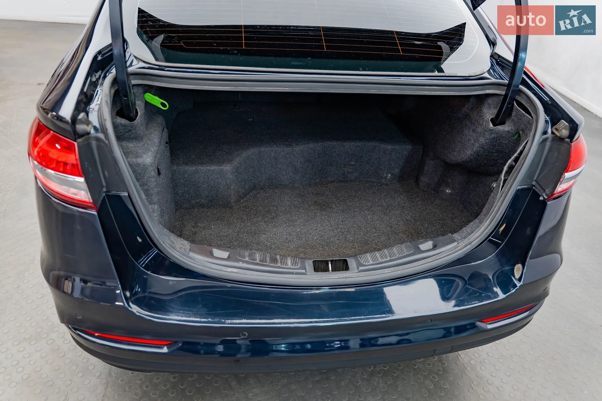 2019 Ford Fusion - мініатюра 8