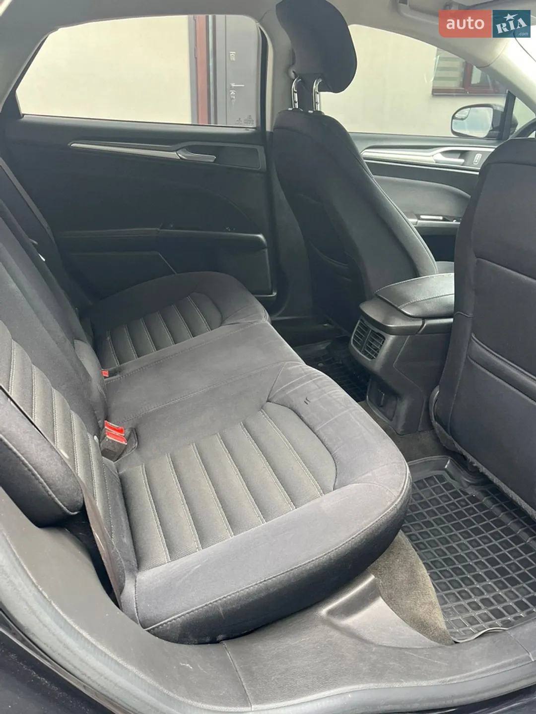 2013 Ford Fusion - мініатюра 11