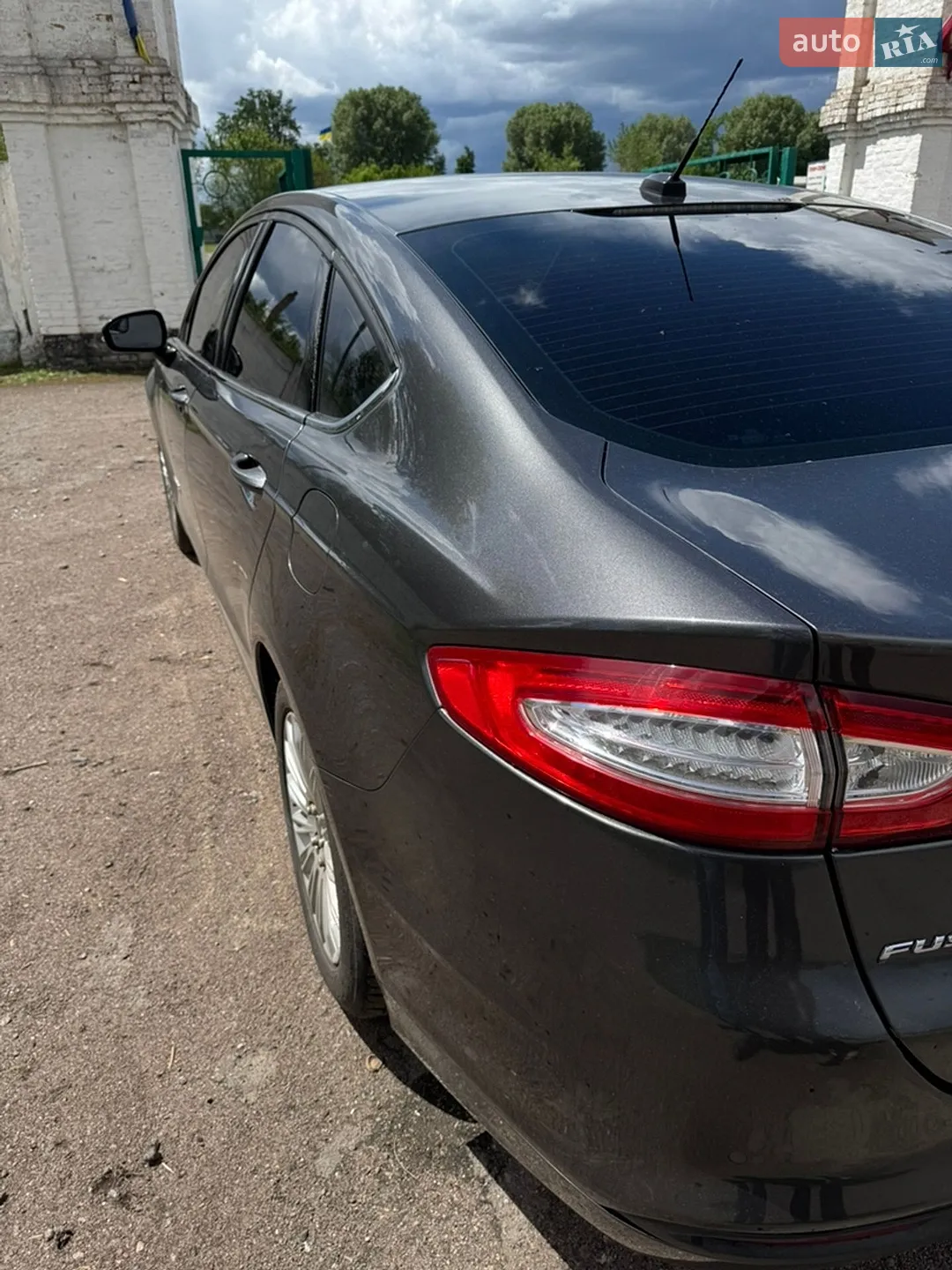 2016 Ford Fusion - мініатюра 19