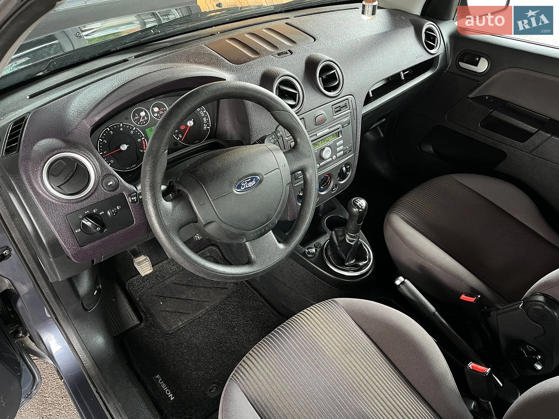 2010 Ford Fusion - мініатюра 40