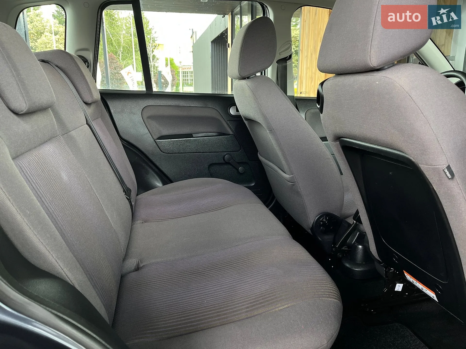 2010 Ford Fusion - мініатюра 48