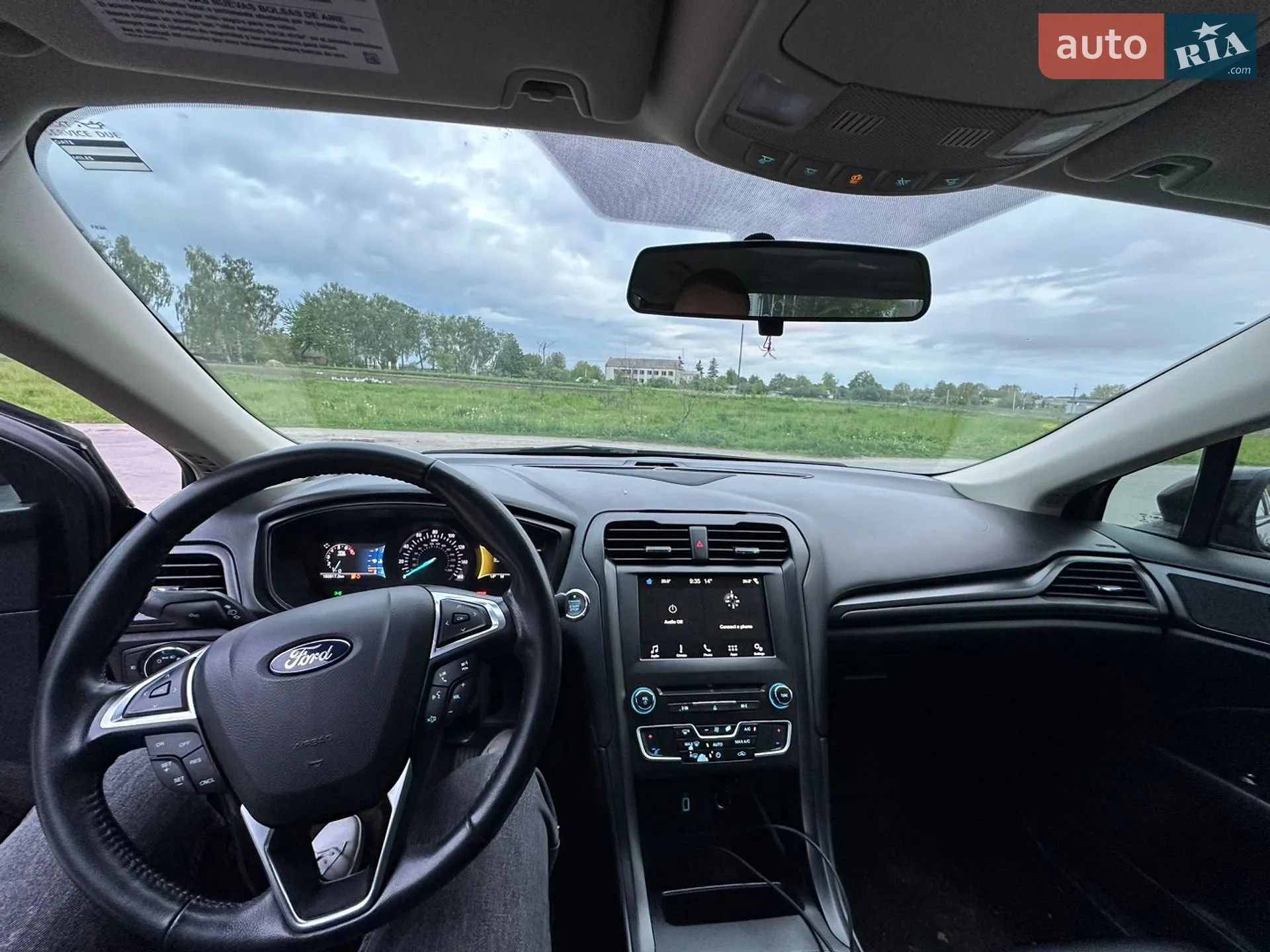 2017 Ford Fusion - мініатюра 19