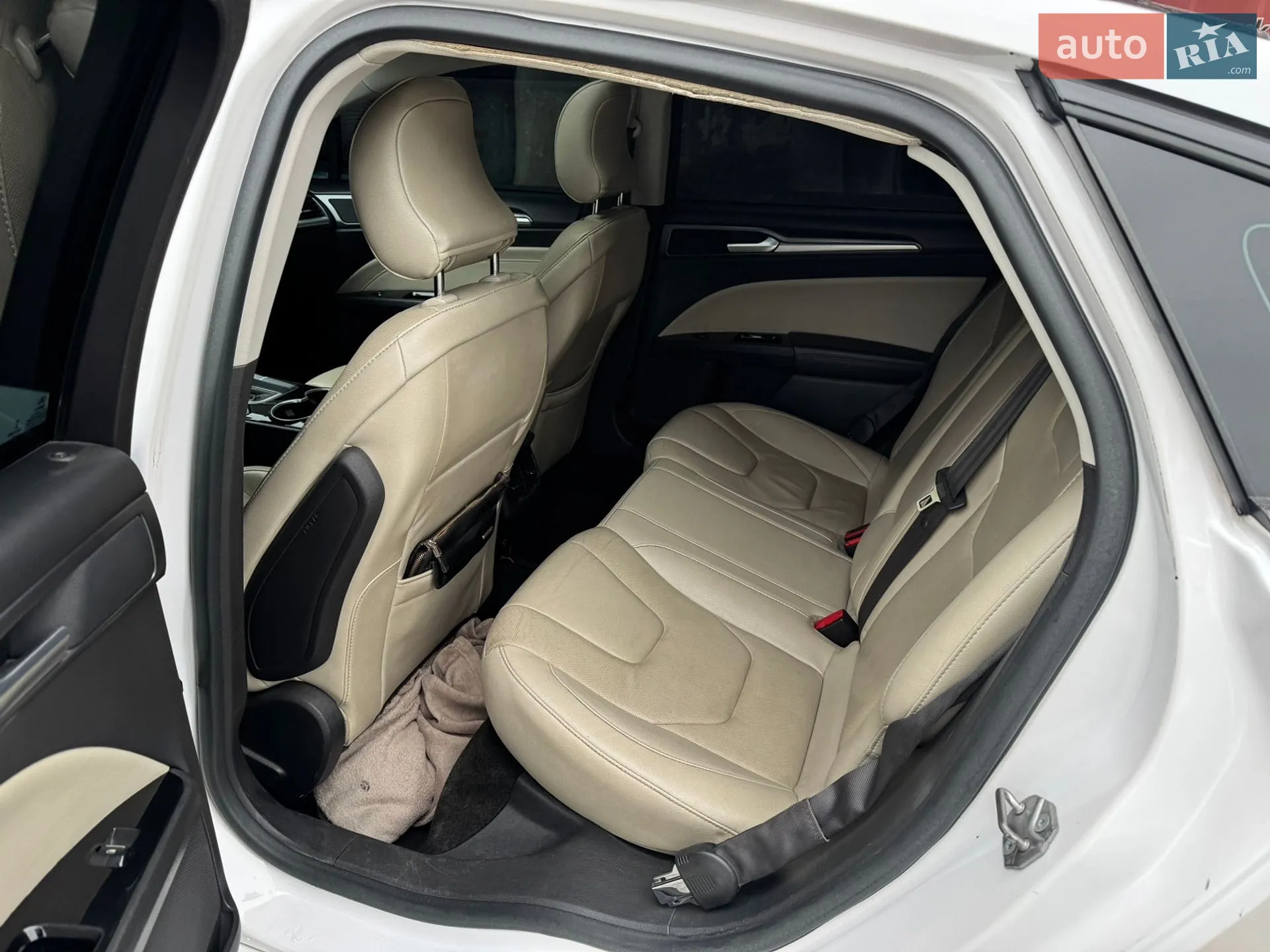 2015 Ford Fusion - мініатюра 18