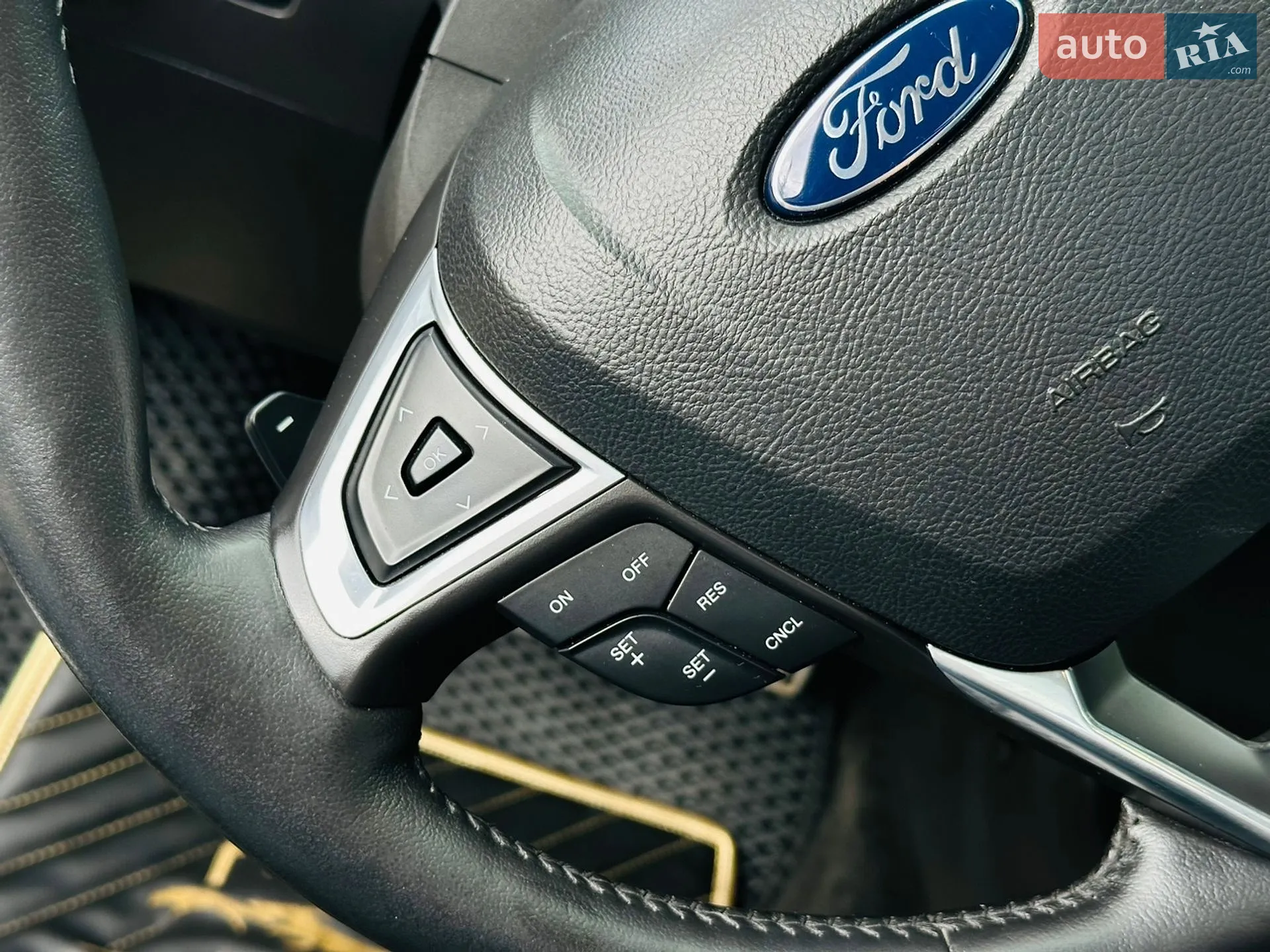 2015 Ford Fusion - мініатюра 29