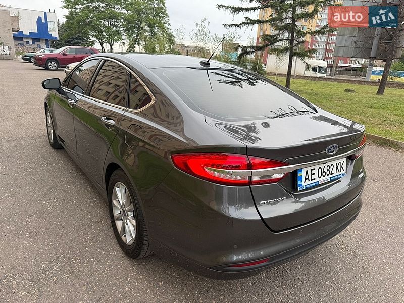 Седан Ford Fusion 2017 в Кривом Роге