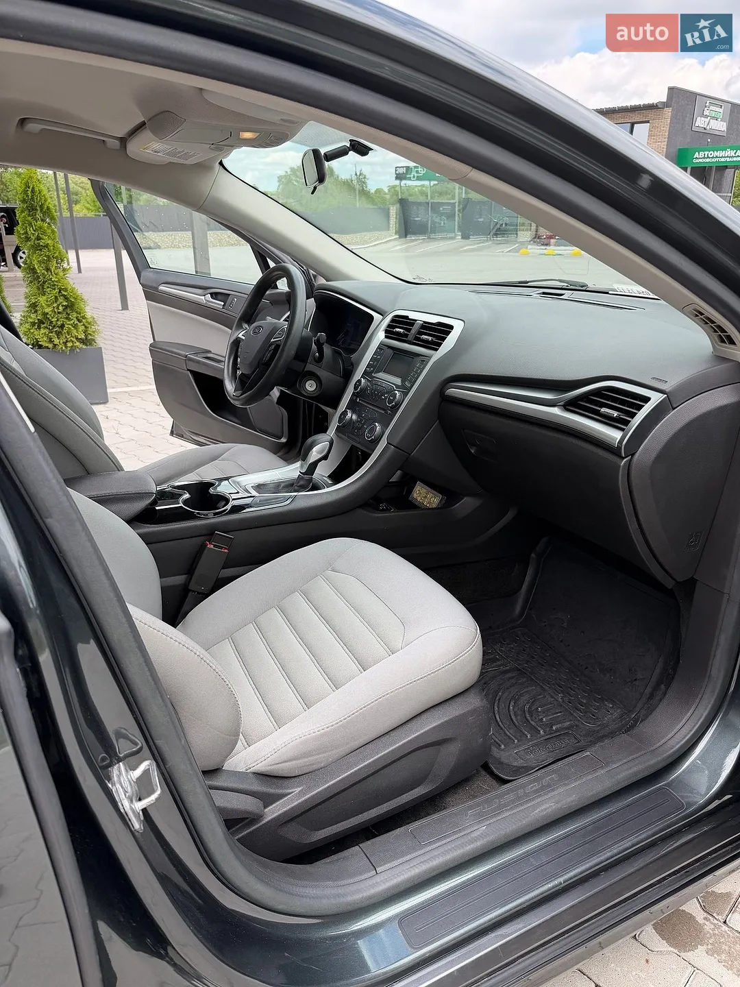 2014 Ford Fusion - мініатюра 20