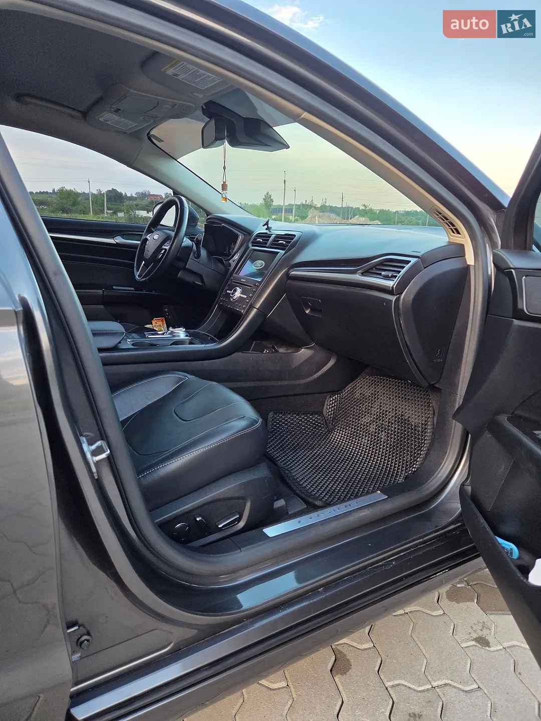 2019 Ford Fusion - мініатюра 17