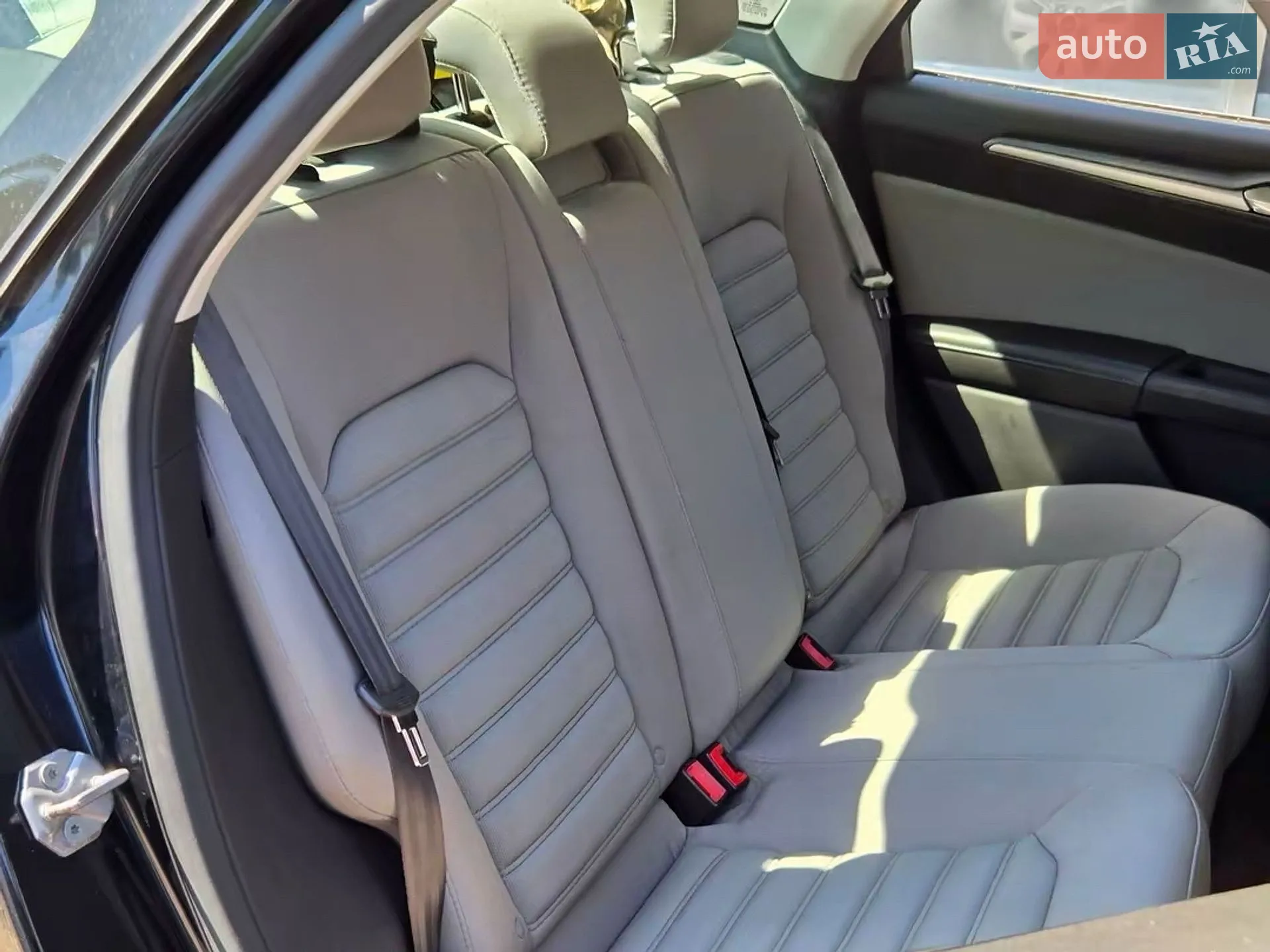 2014 Ford Fusion - мініатюра 16