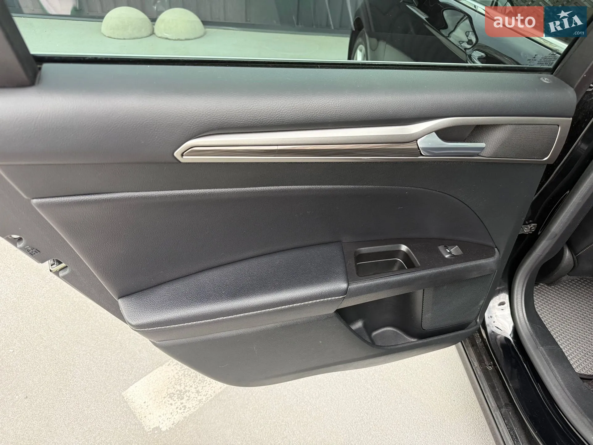 2017 Ford Fusion - мініатюра 23