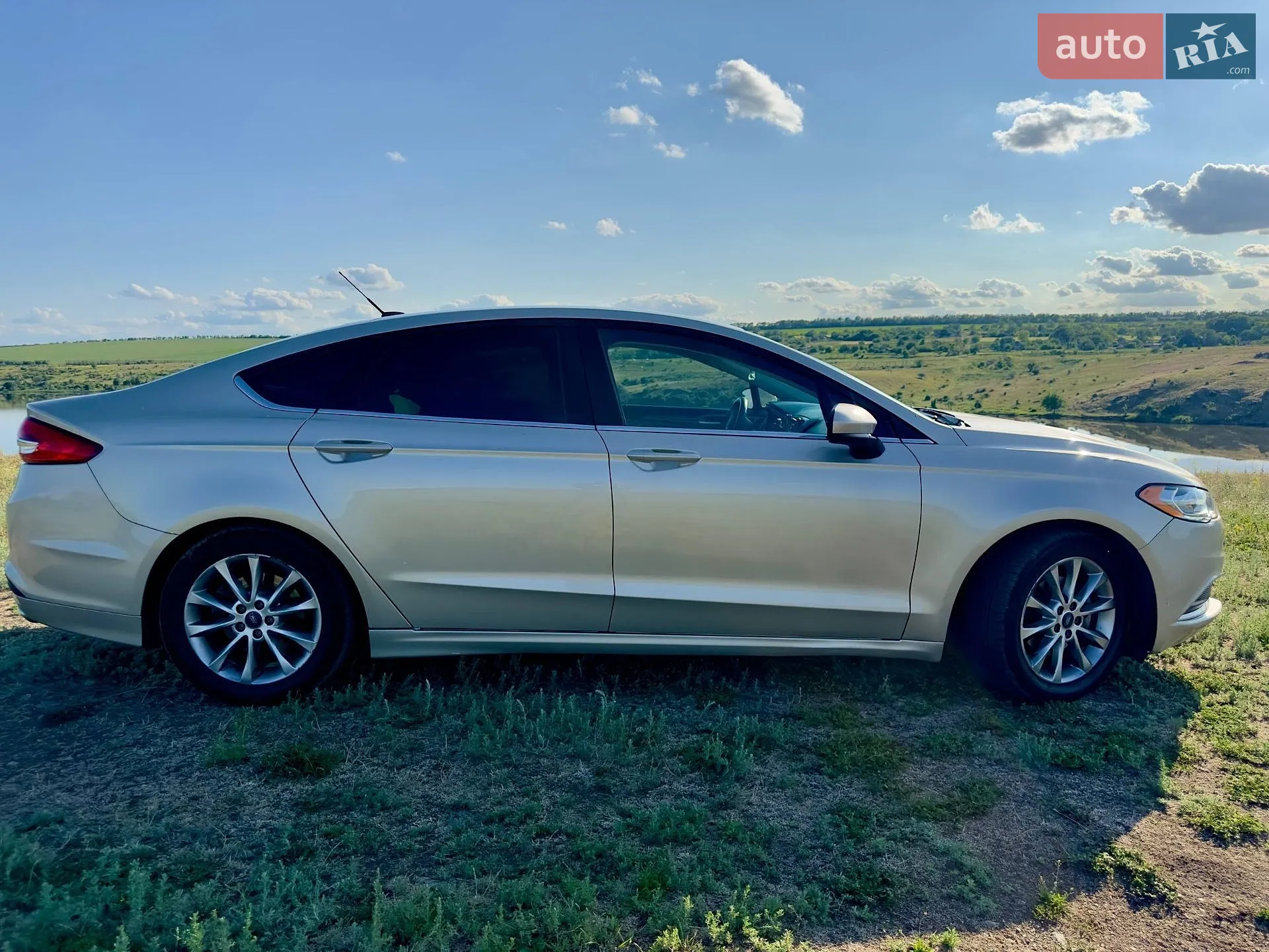 2017 Ford Fusion - мініатюра 4