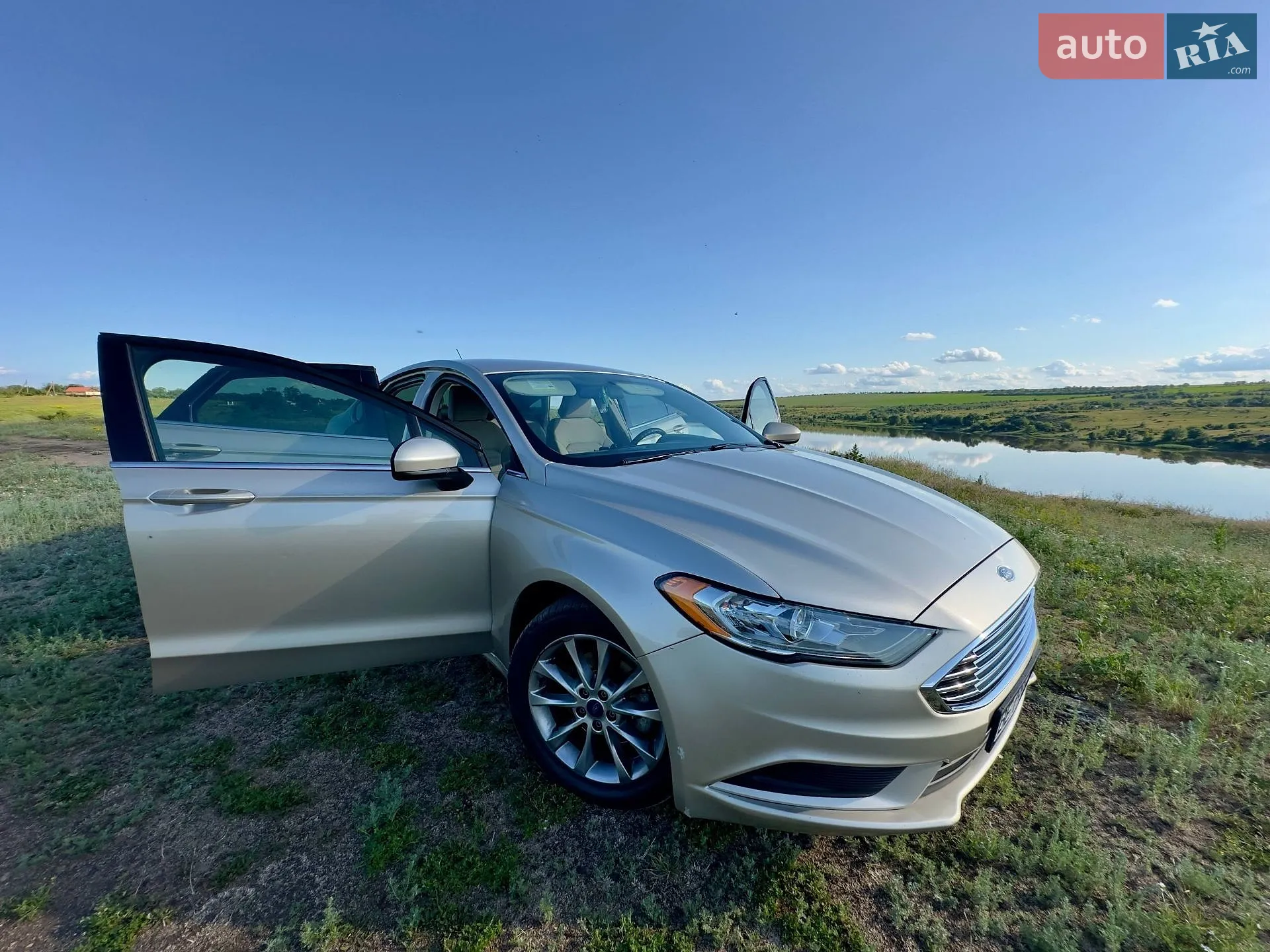 2017 Ford Fusion - мініатюра 14