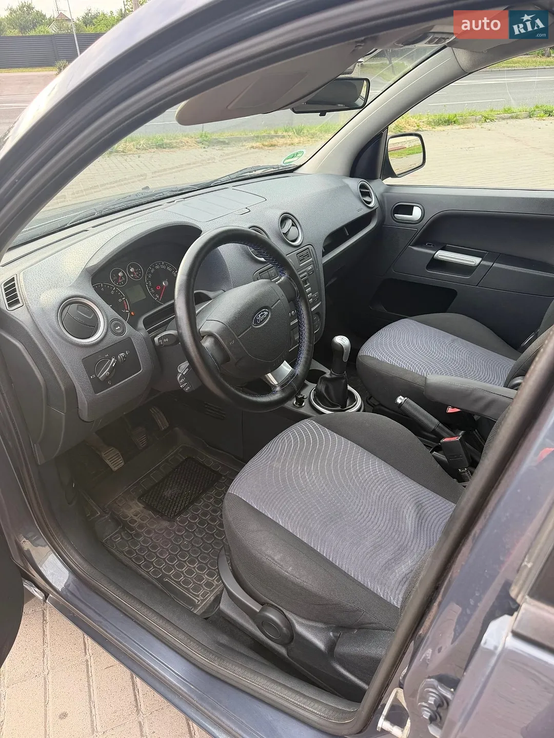 2011 Ford Fusion - мініатюра 11