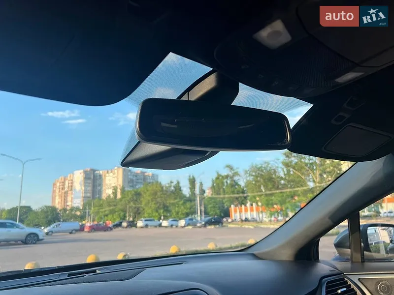 Ford Fusion 2018 VIN 3FA6P0SU6KR145073 фото оголошення 16 з 63