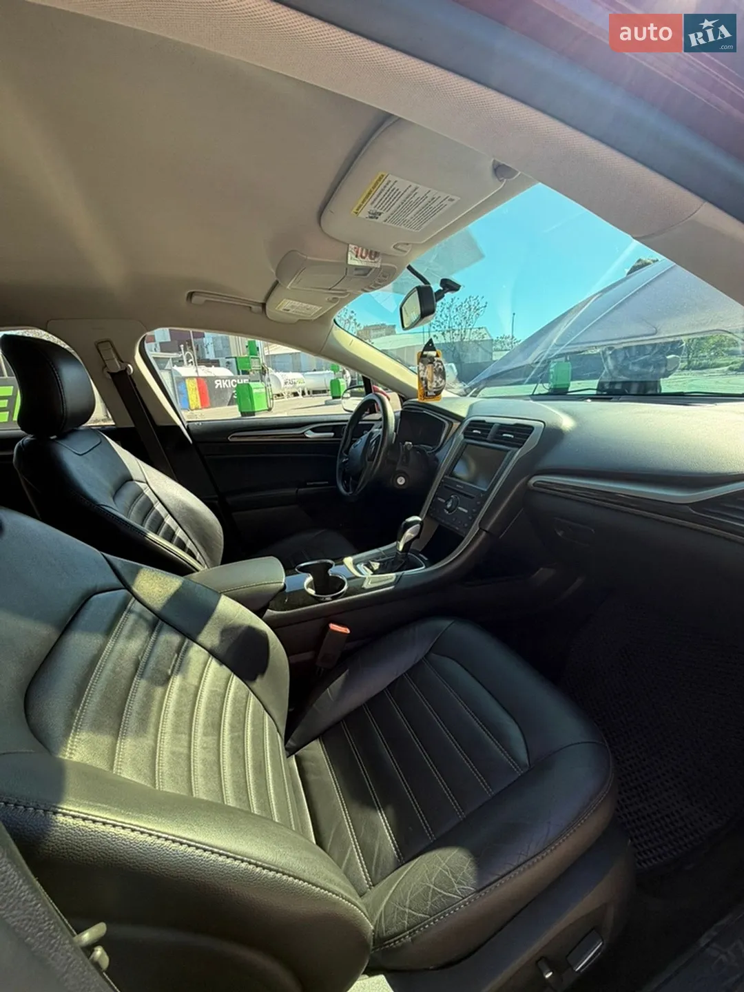 2016 Ford Fusion - мініатюра 24