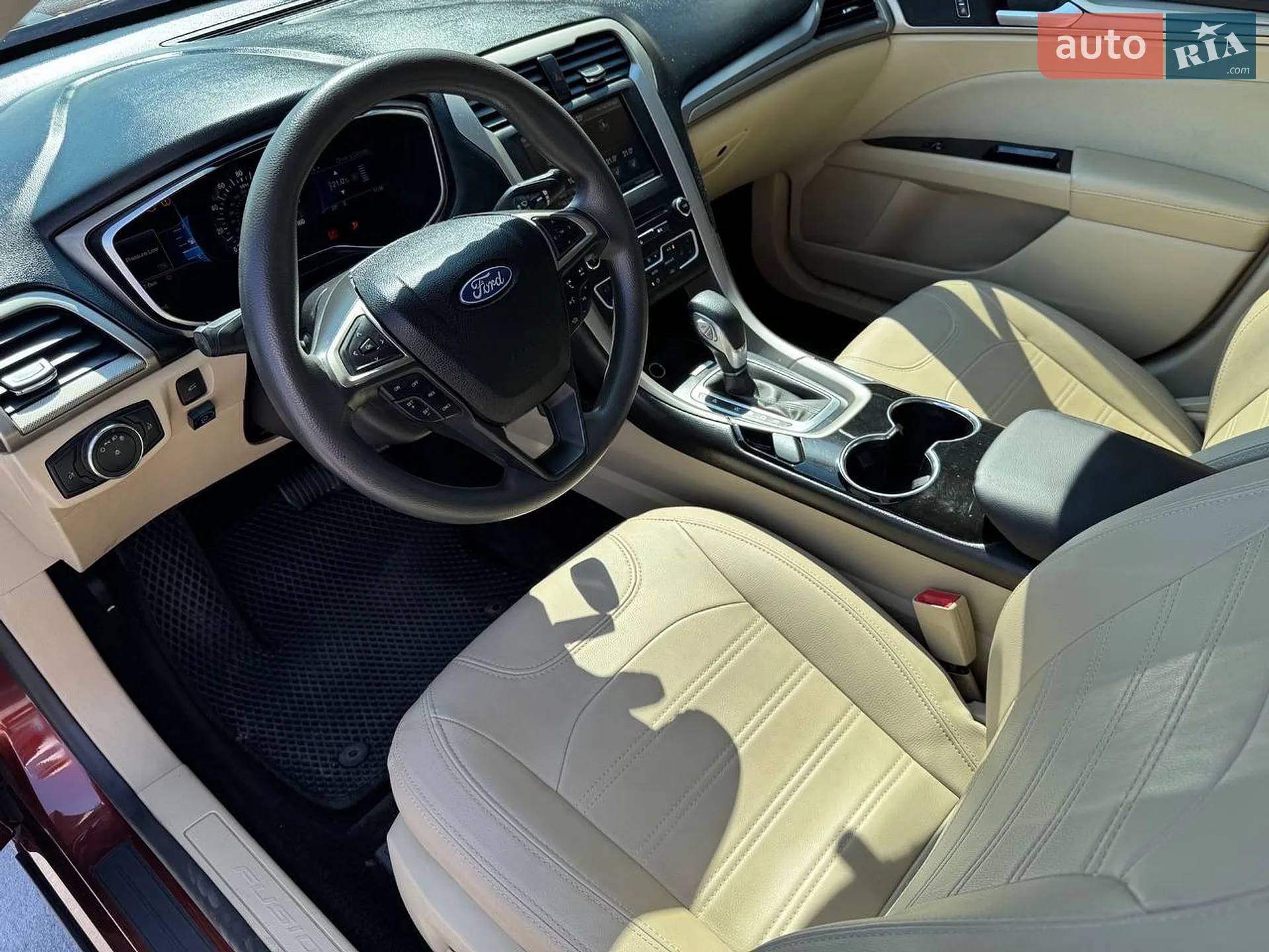 2015 Ford Fusion - мініатюра 32