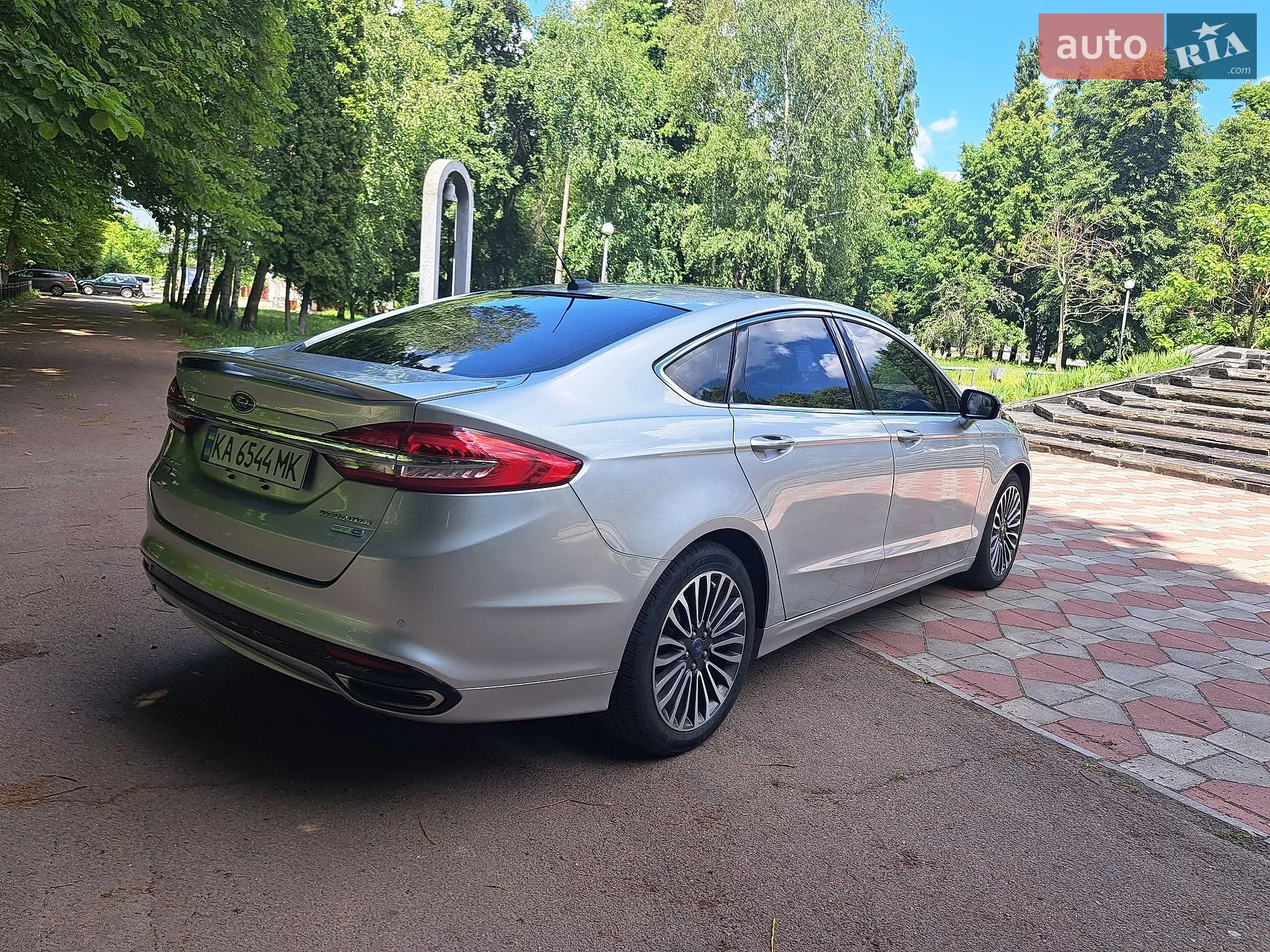 2016 Ford Fusion - мініатюра 10