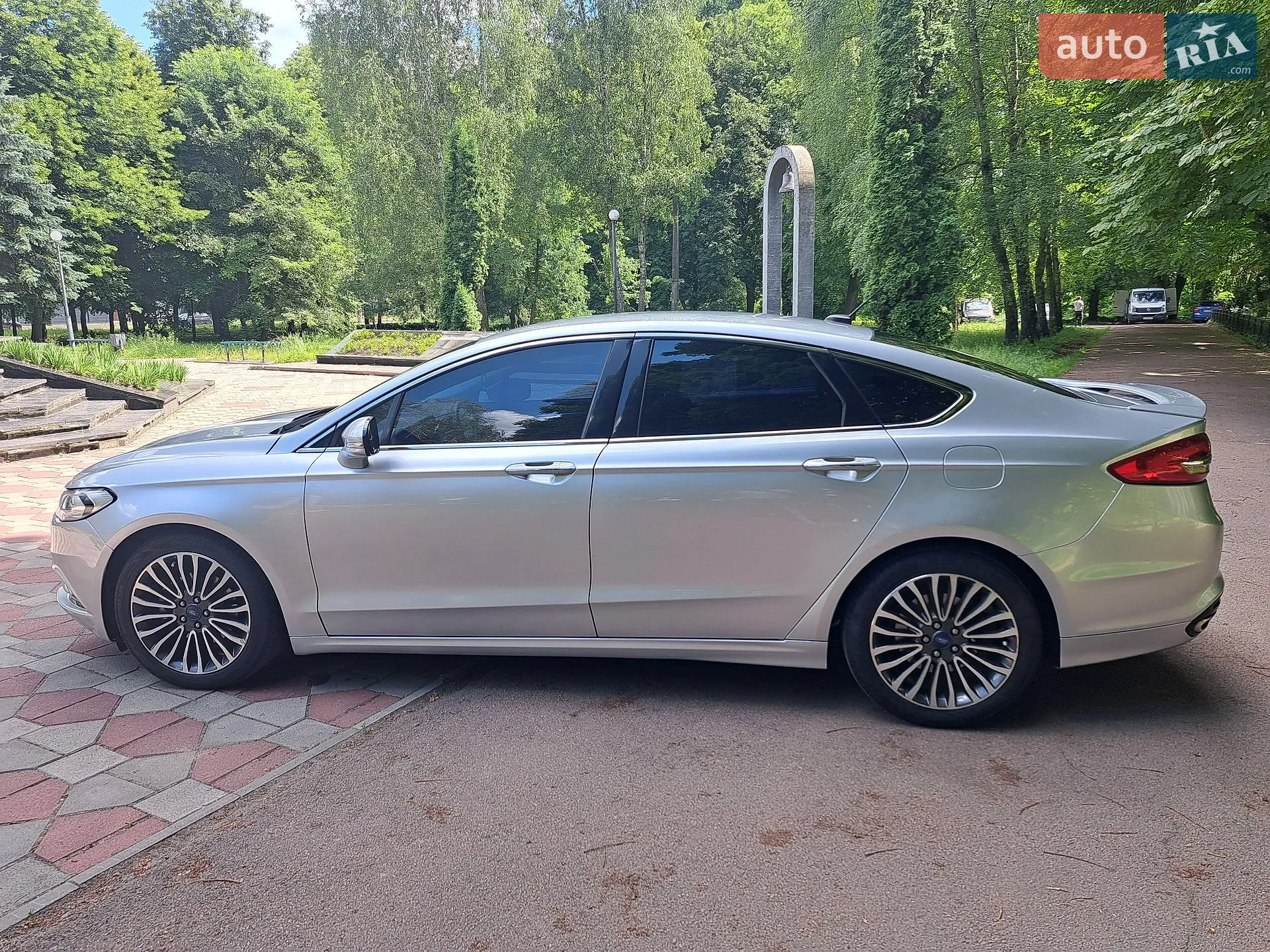 2016 Ford Fusion - мініатюра 15