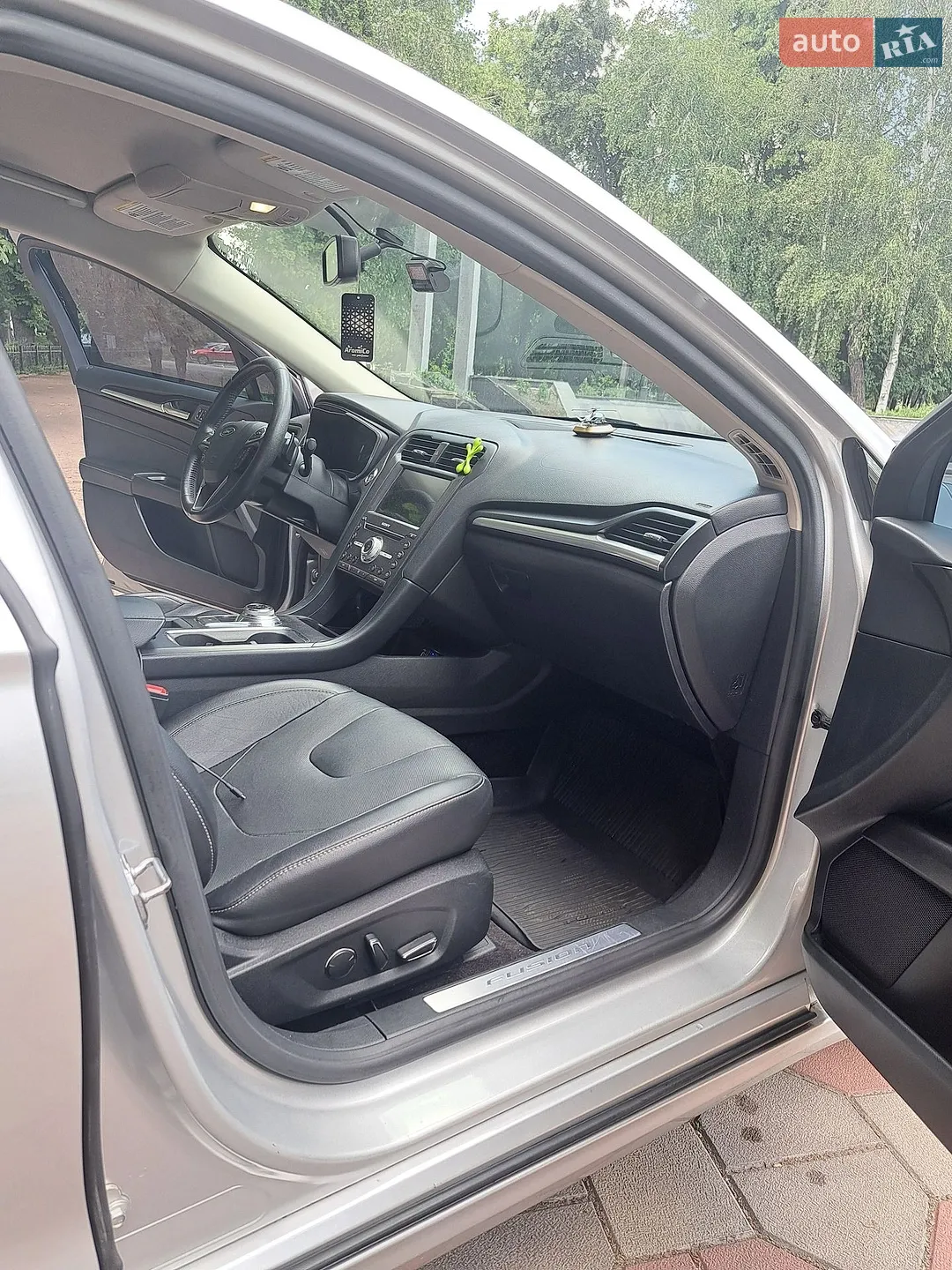 2016 Ford Fusion - мініатюра 26