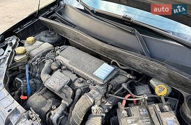 Хэтчбек Ford Fusion 2003 в Одессе