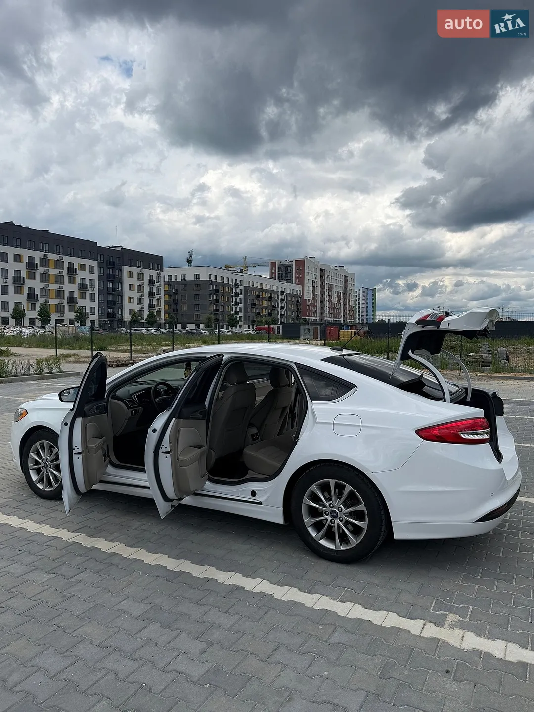2017 Ford Fusion - мініатюра 14