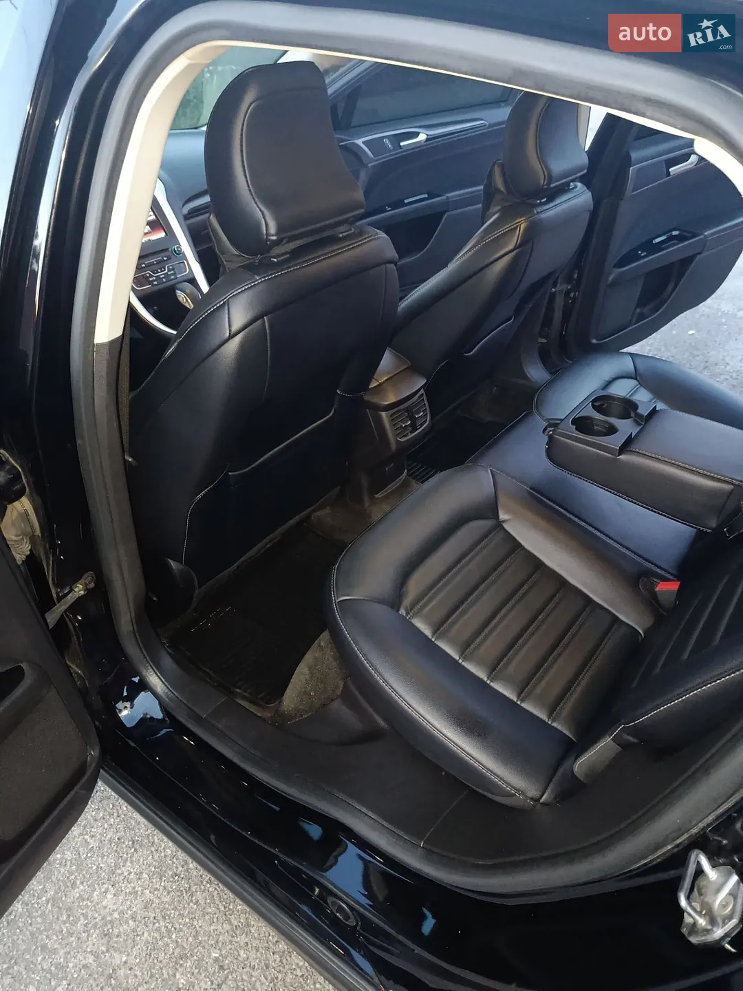 2016 Ford Fusion - мініатюра 11