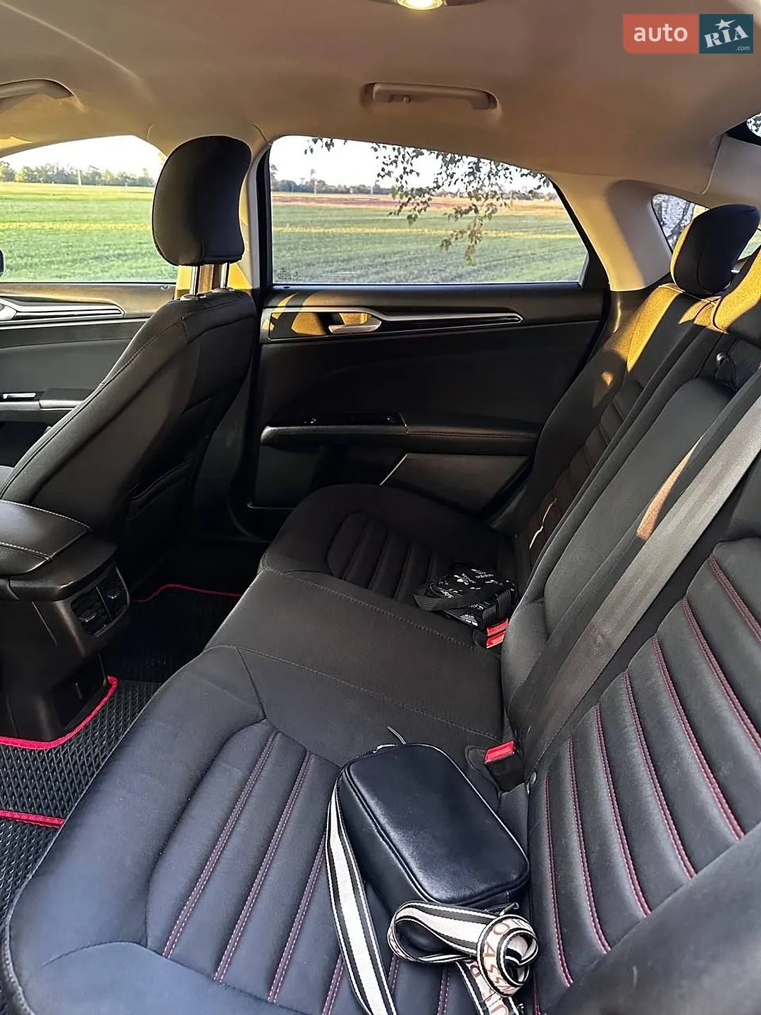 2015 Ford Fusion - мініатюра 11