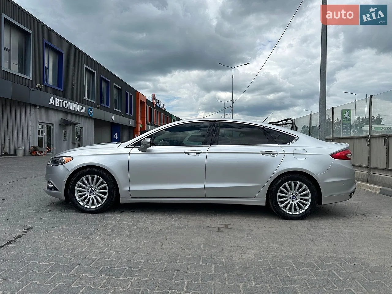 2017 Ford Fusion - мініатюра 33