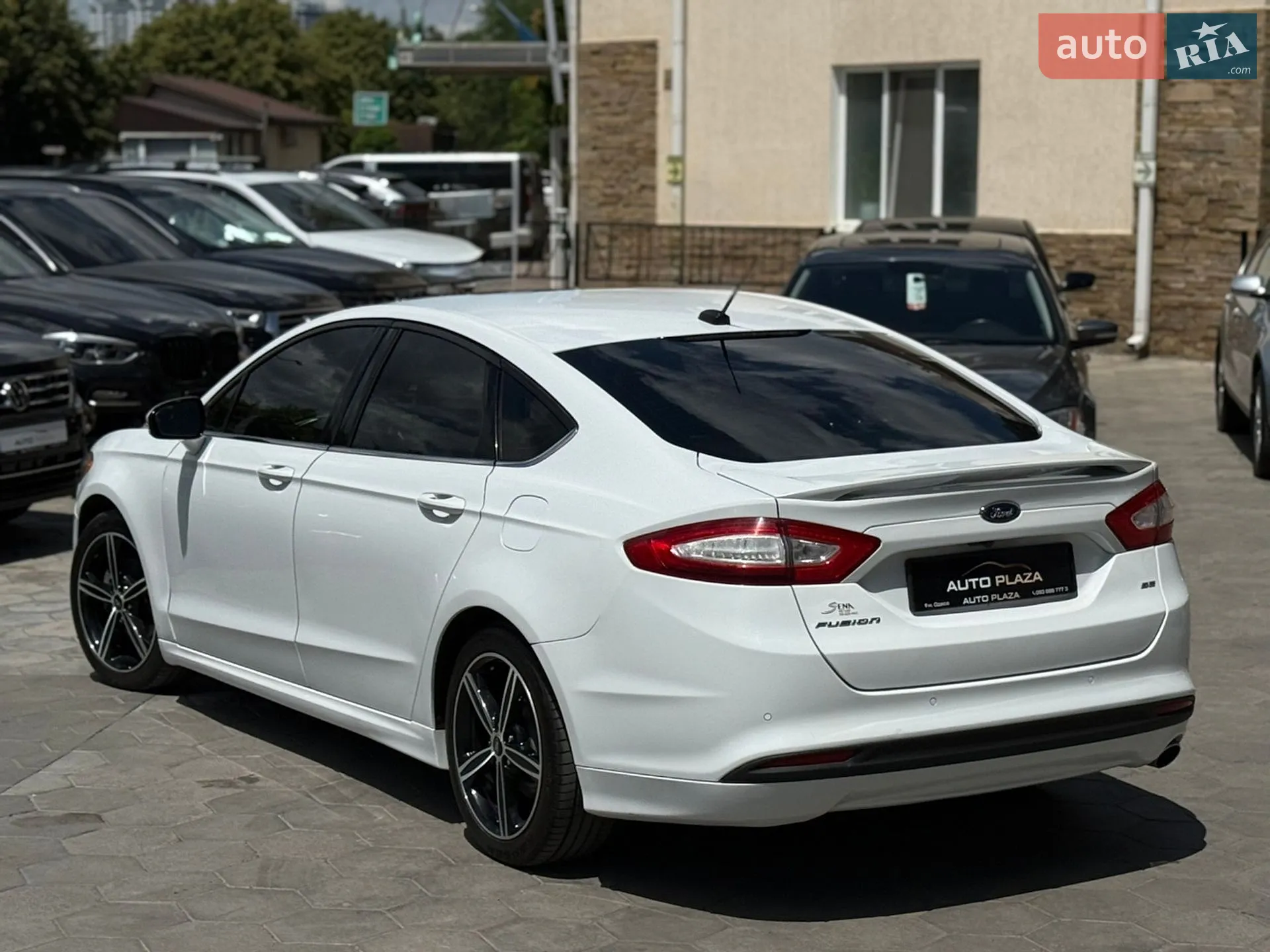 2015 Ford Fusion - мініатюра 23