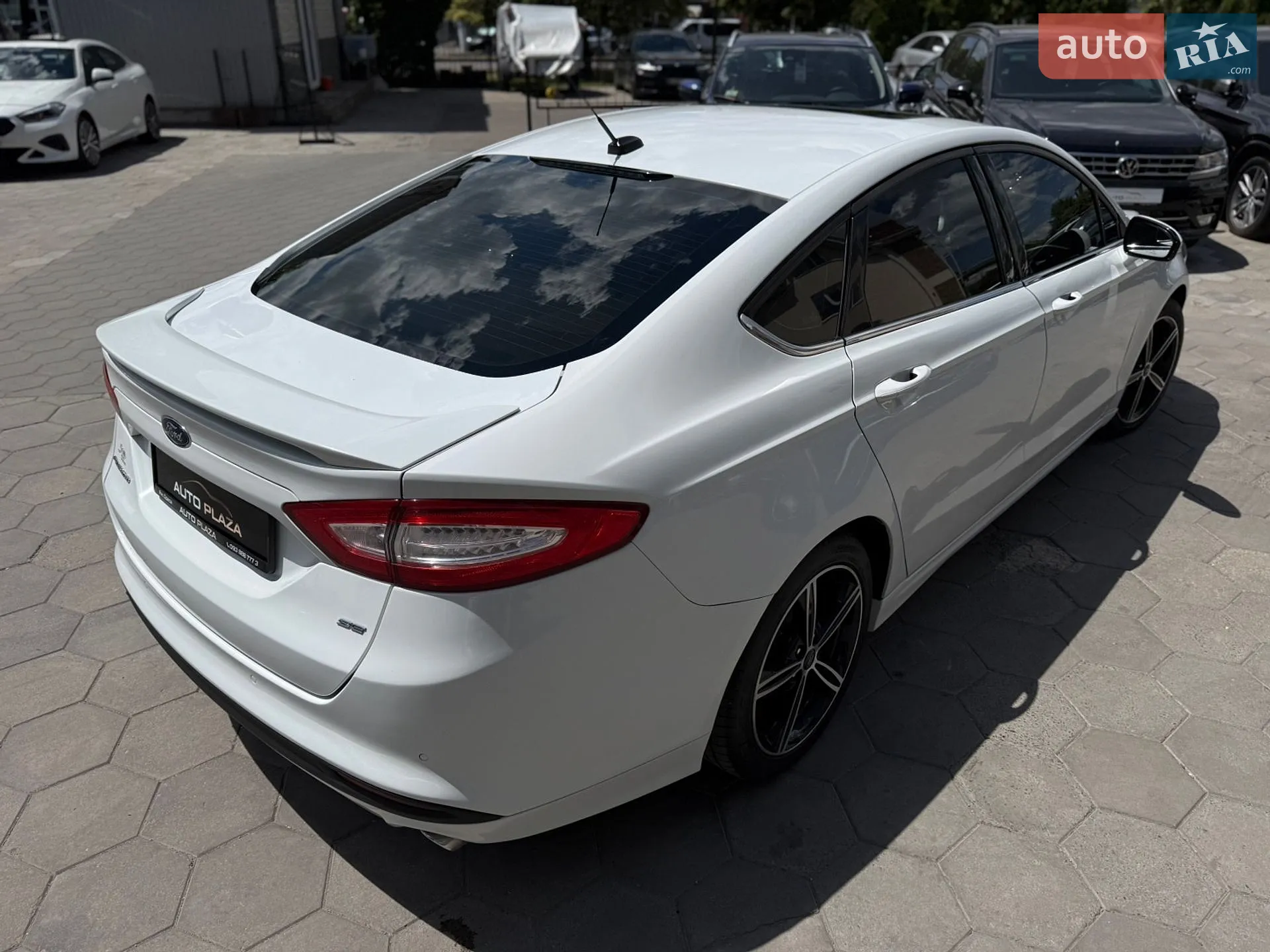 2015 Ford Fusion - мініатюра 27