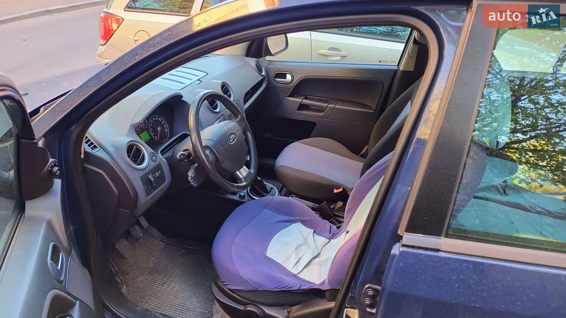 2010 Ford Fusion - мініатюра 2
