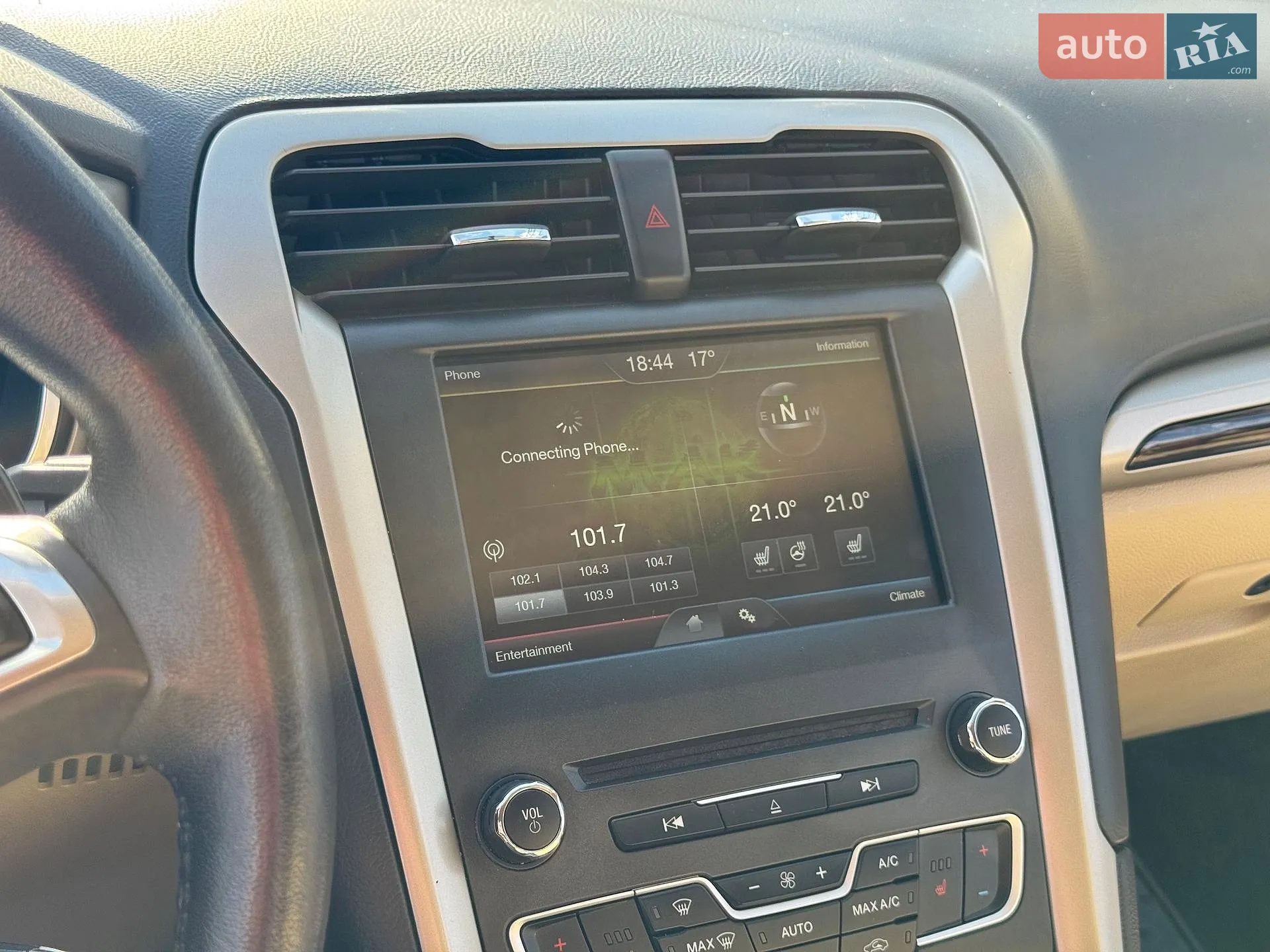2016 Ford Fusion - мініатюра 16