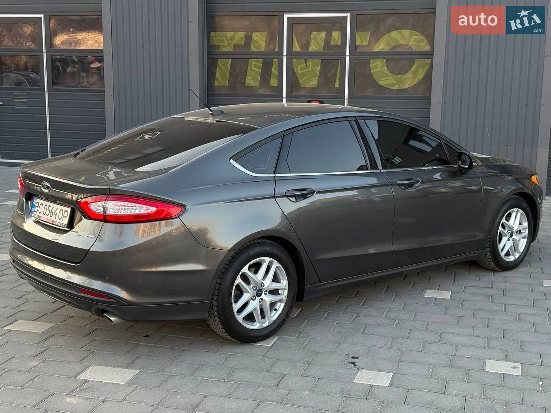 2016 Ford Fusion - мініатюра 8