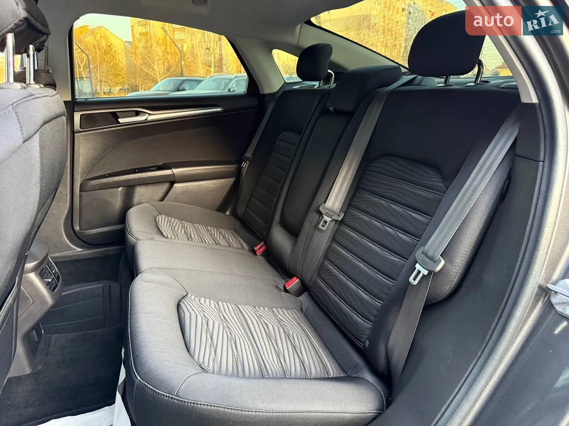 2016 Ford Fusion - мініатюра 18