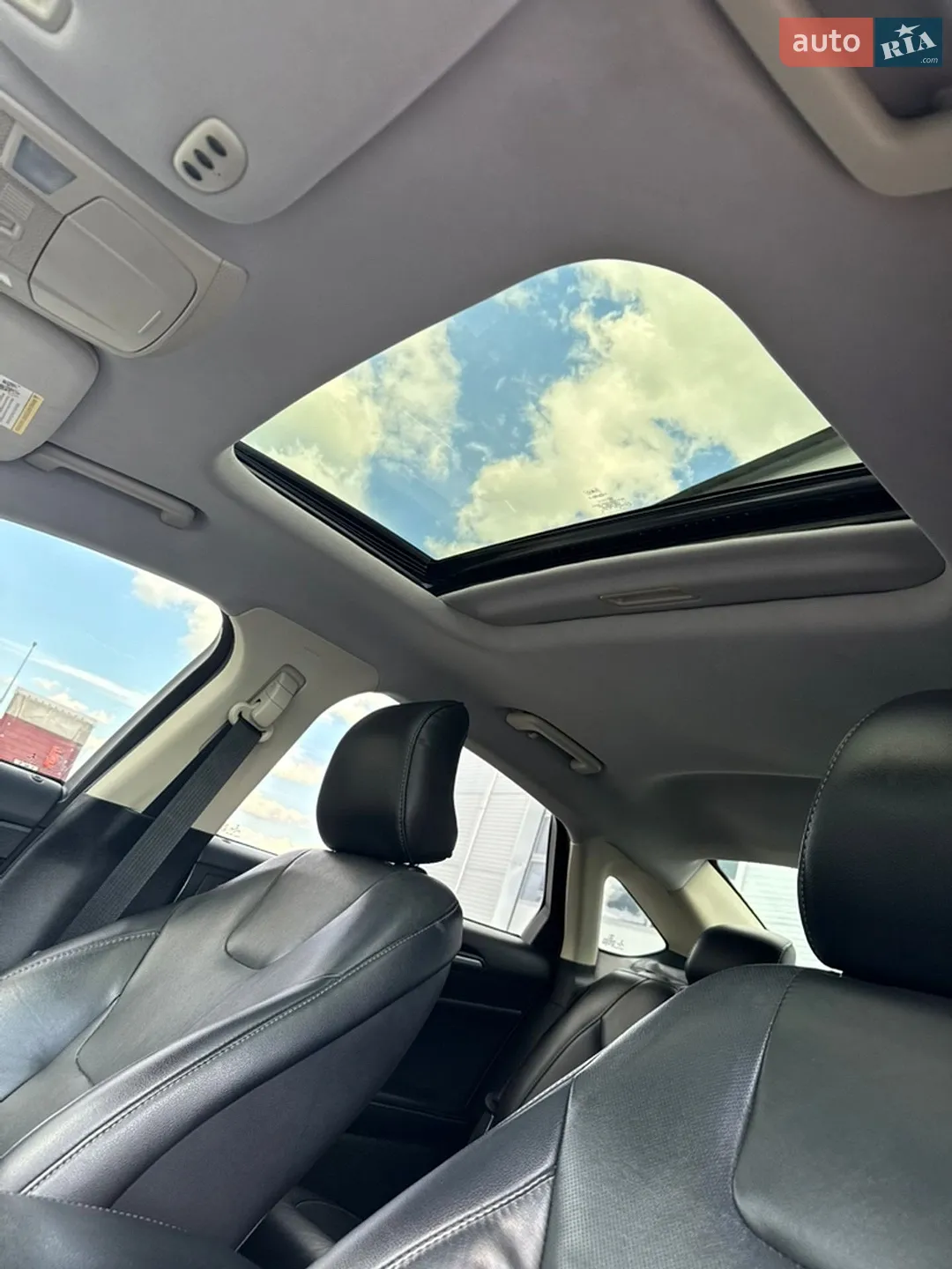 2016 Ford Fusion - мініатюра 29