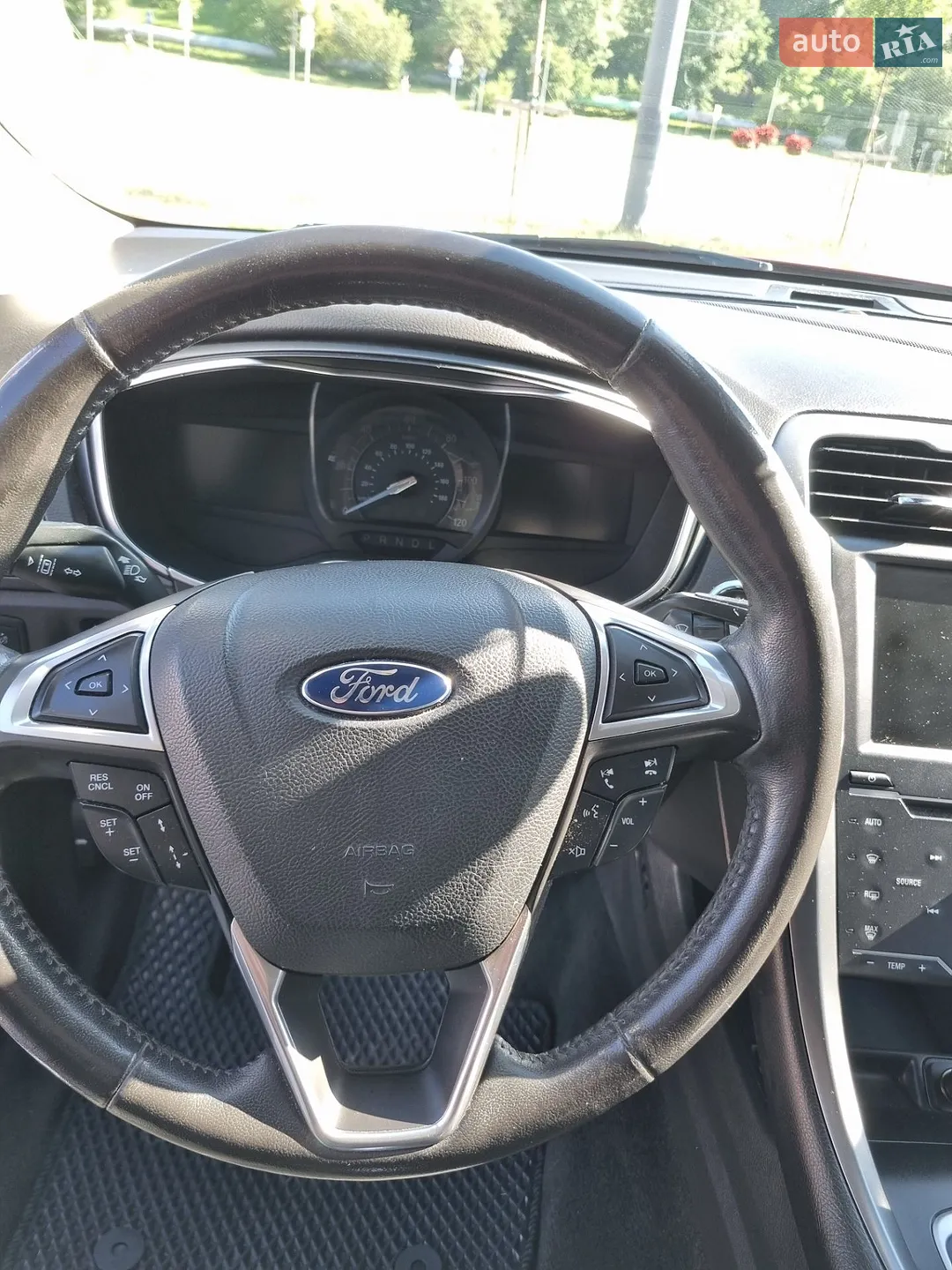 2014 Ford Fusion - мініатюра 15
