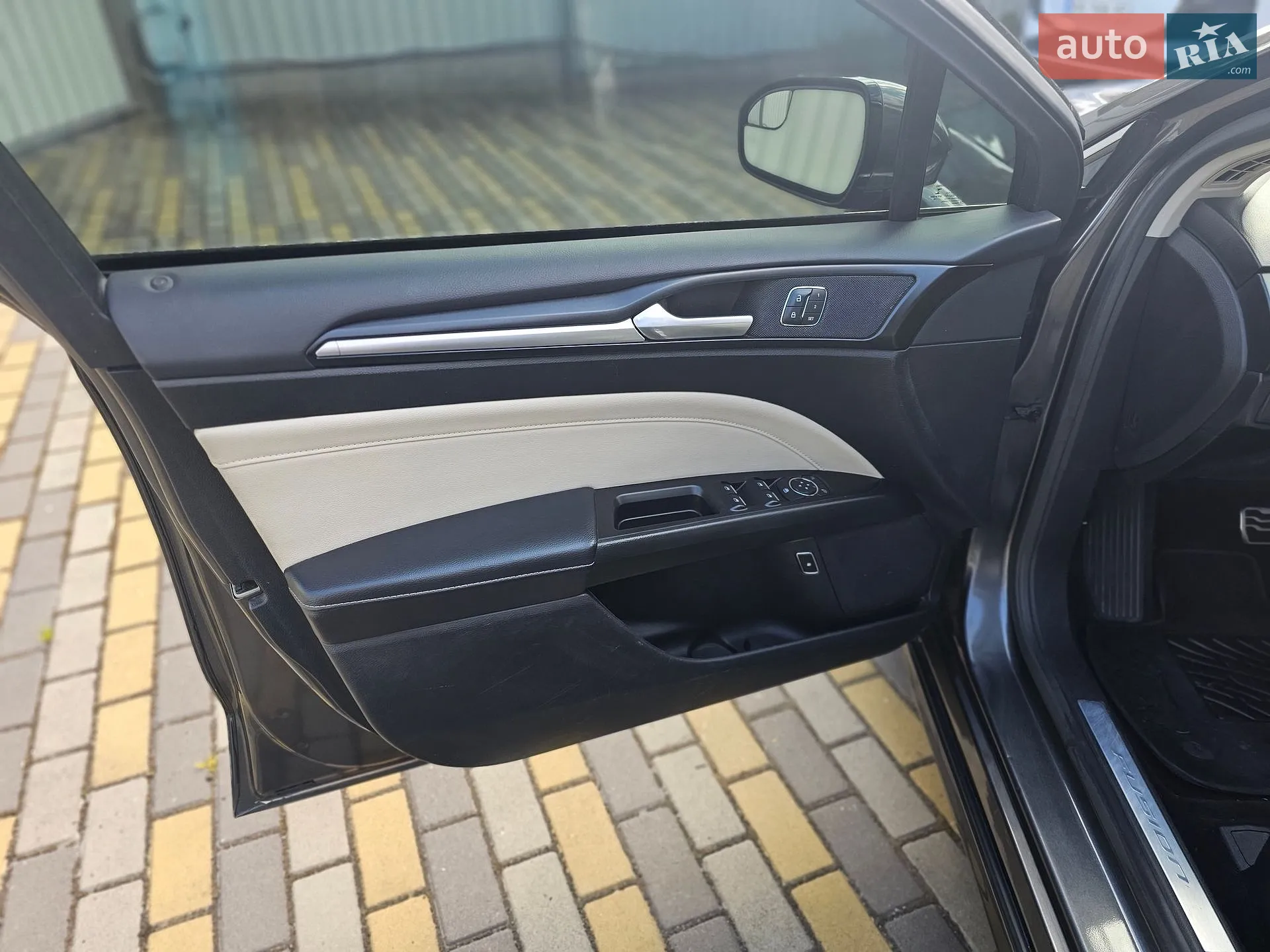 2016 Ford Fusion - мініатюра 12