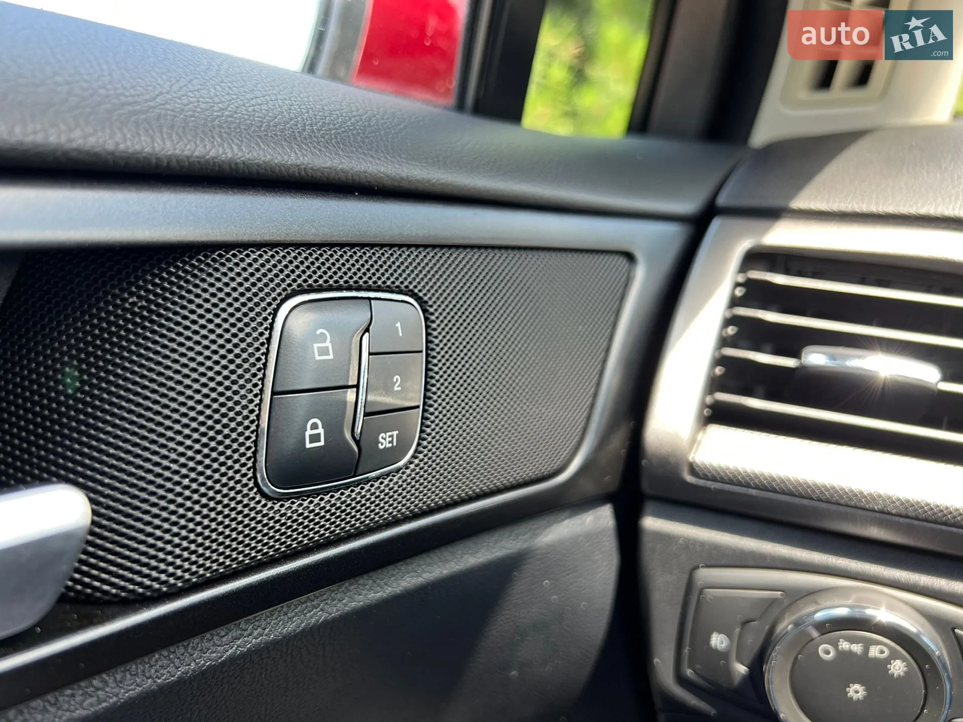 2019 Ford Fusion - мініатюра 37