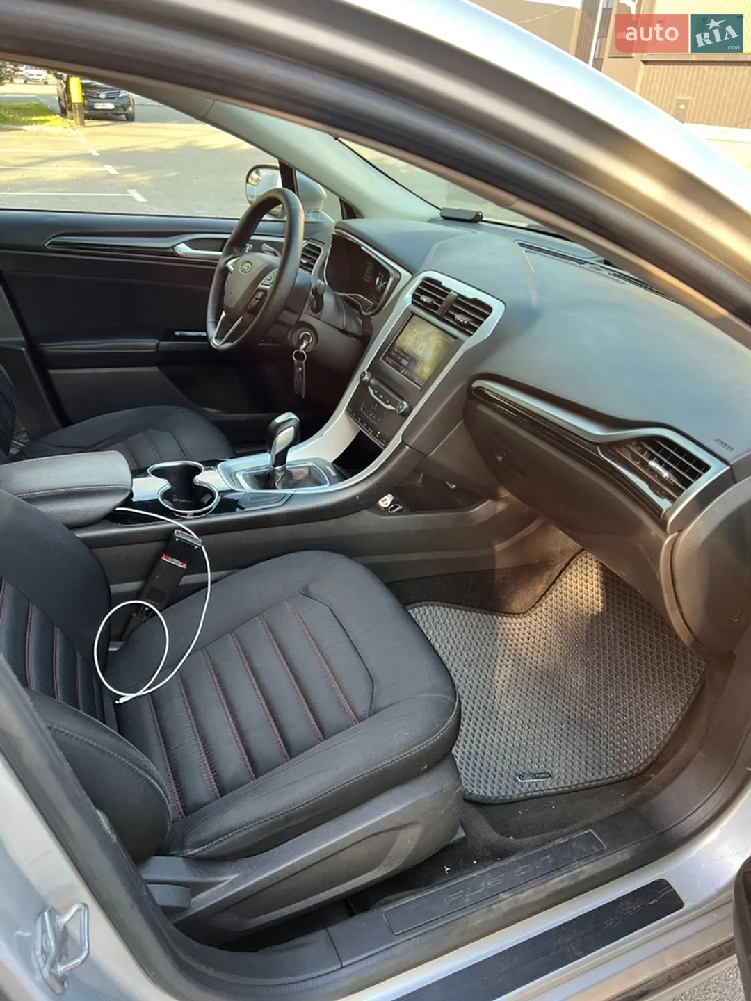 2014 Ford Fusion - мініатюра 9