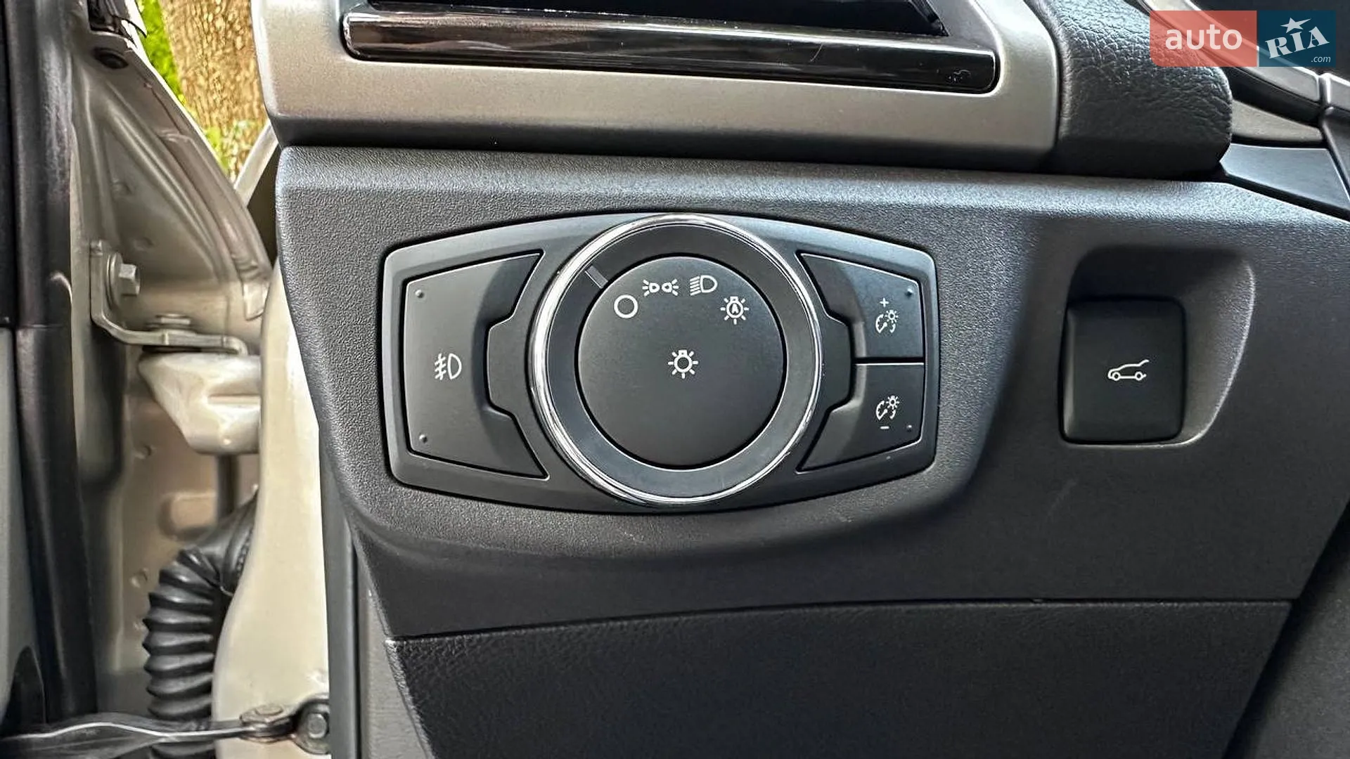 2014 Ford Fusion - мініатюра 11