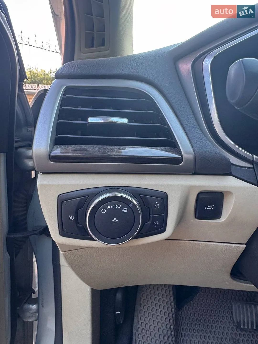 2013 Ford Fusion - мініатюра 11