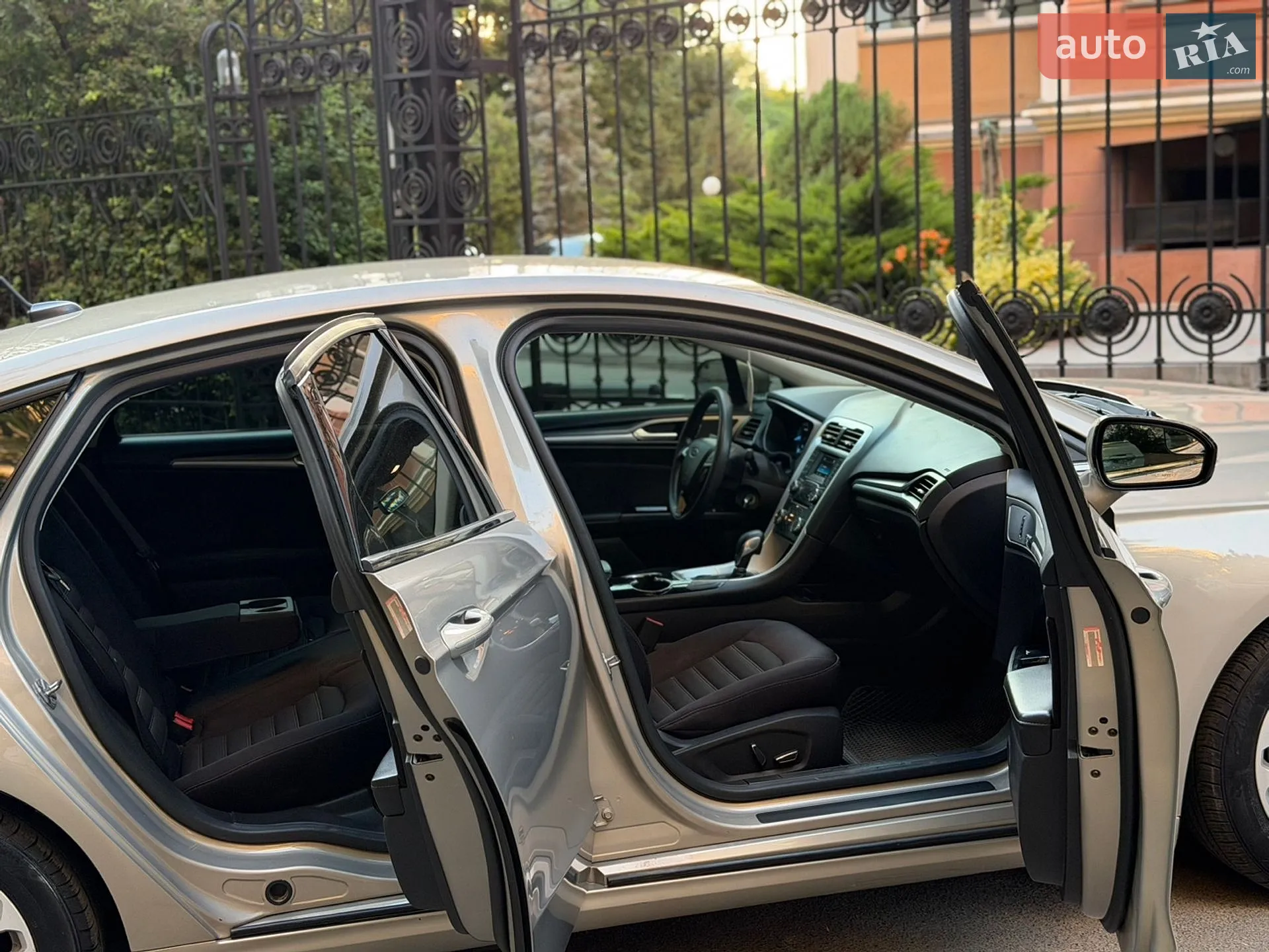 2014 Ford Fusion - мініатюра 10