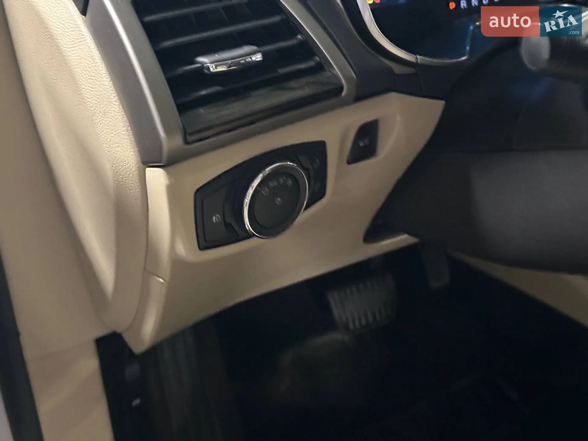 2015 Ford Fusion - мініатюра 16