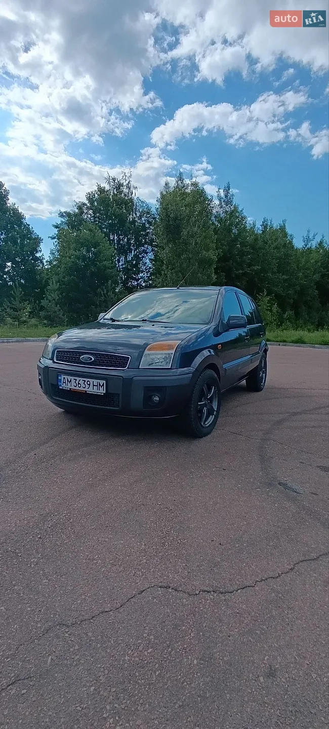 2010 Ford Fusion - мініатюра 2