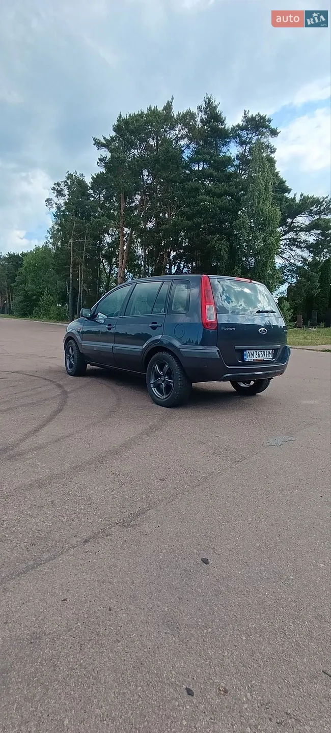 2010 Ford Fusion - мініатюра 9