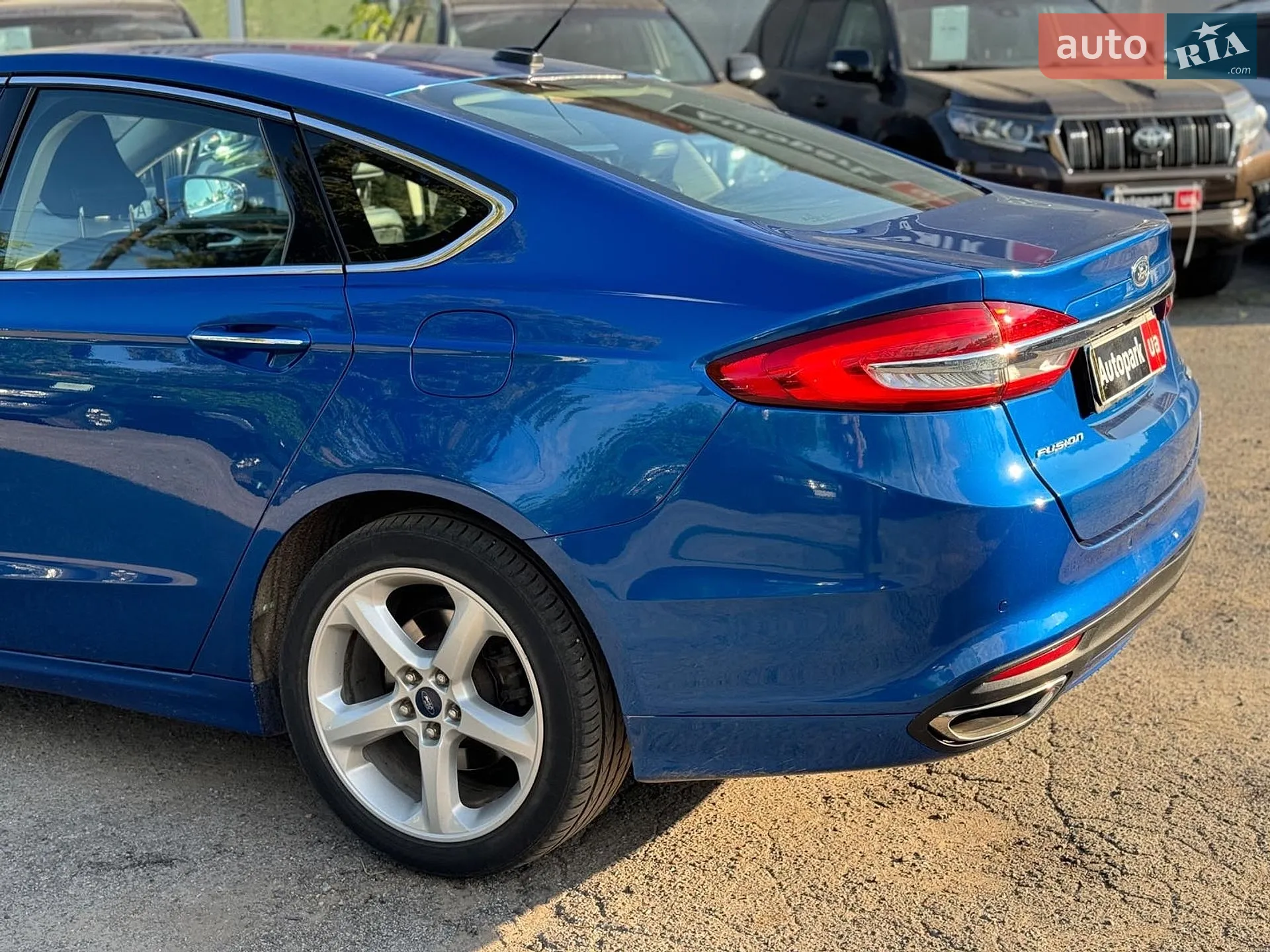 2017 Ford Fusion - мініатюра 10