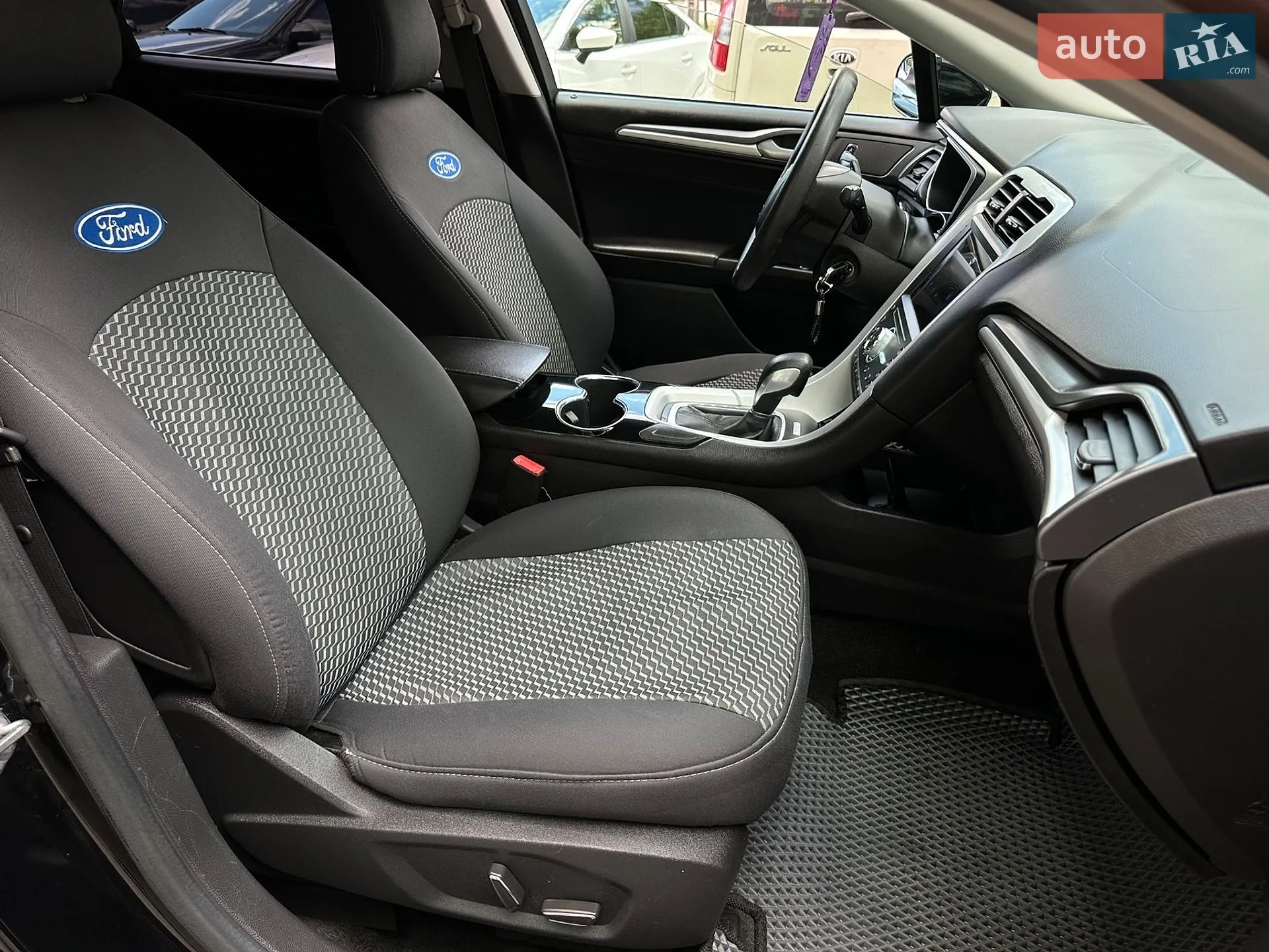 2015 Ford Fusion - мініатюра 30