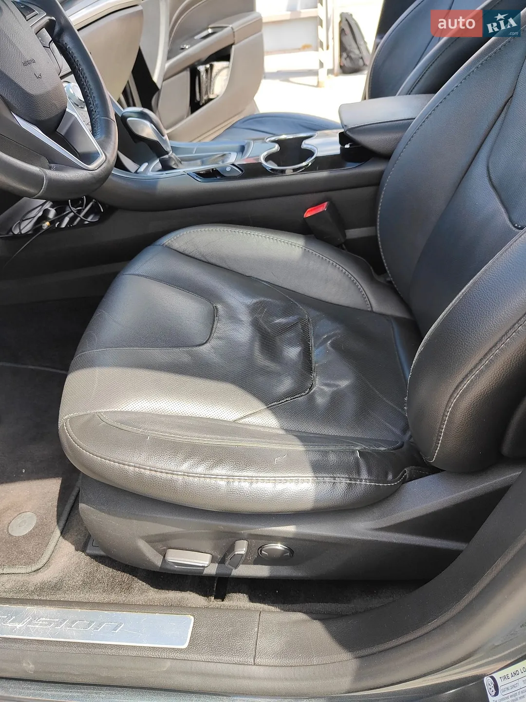 2015 Ford Fusion - мініатюра 26