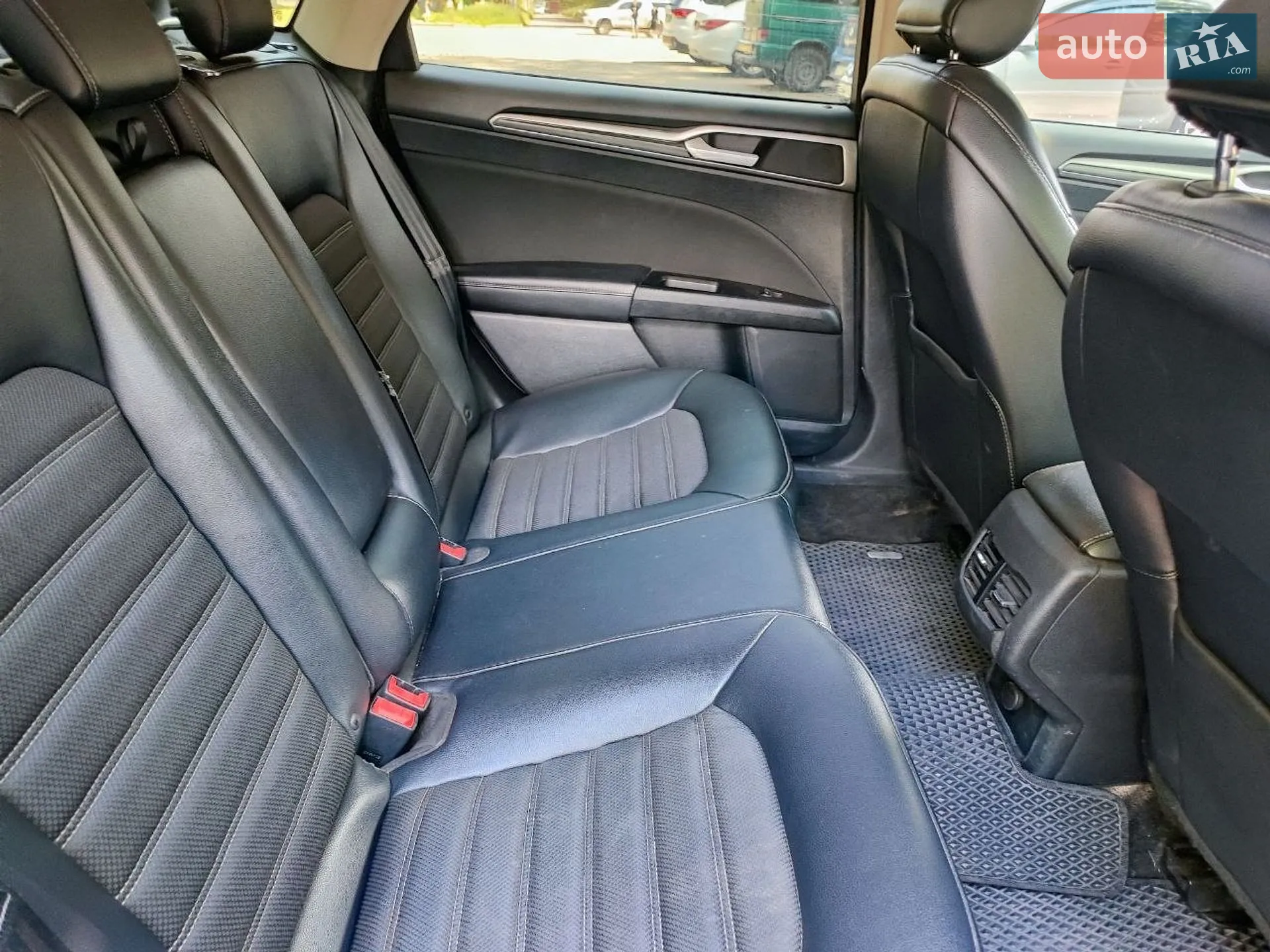 2017 Ford Fusion - мініатюра 20
